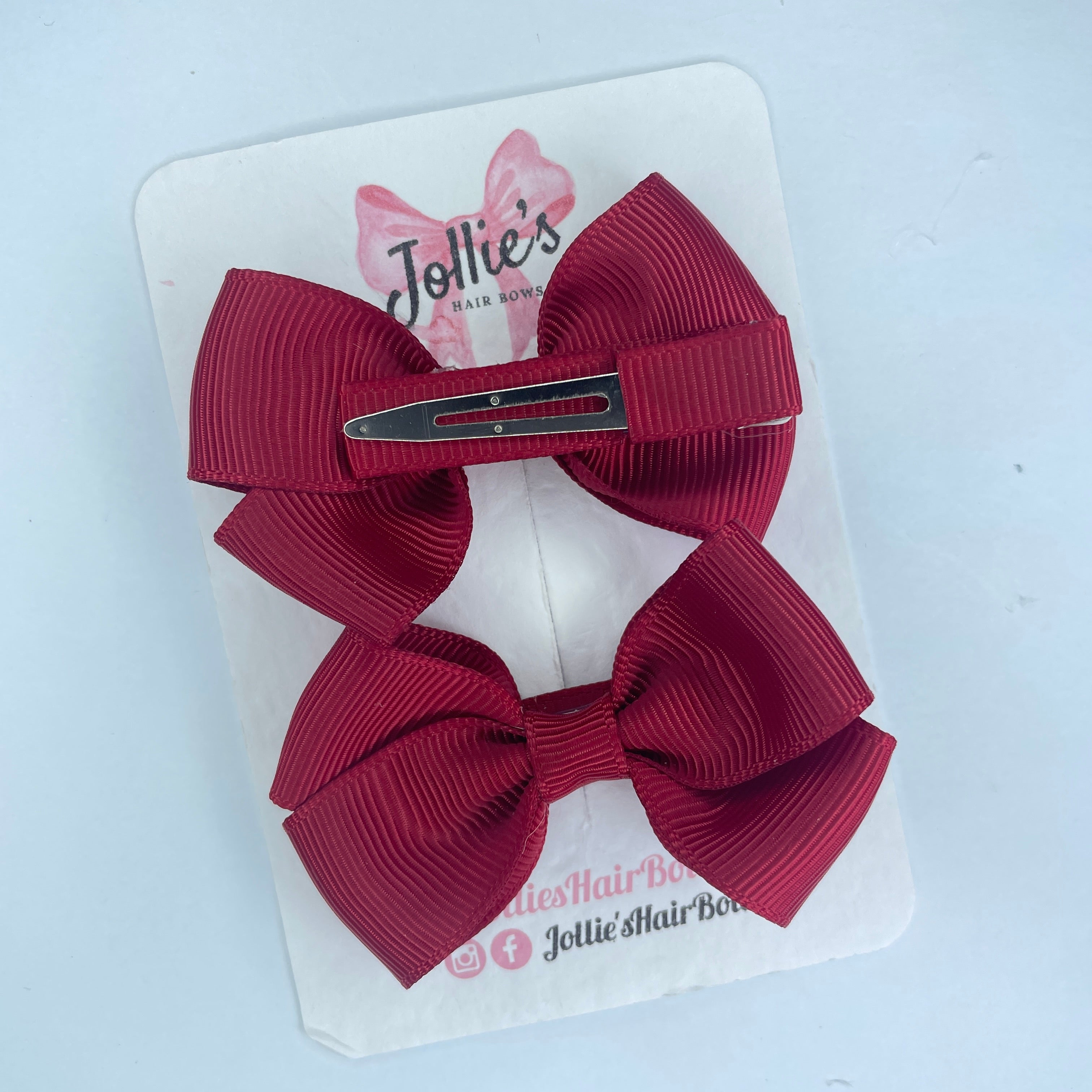 2.5" Scarlet Red Classy Hair Bows (Pair) – Grosgrain Ribbon with Lined Alligator Clips
