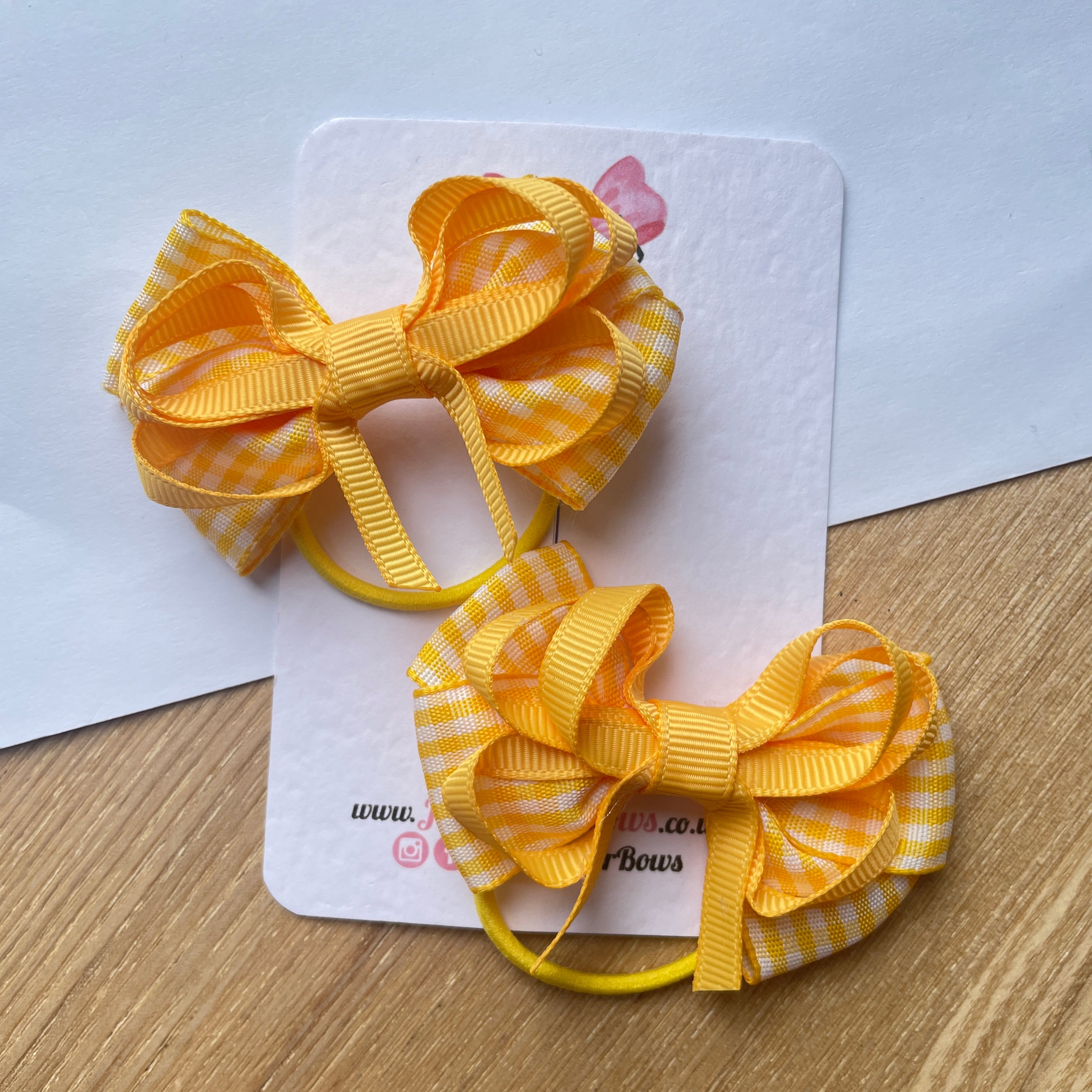 2.5" Yellow Gingham Bow with Thin Elastic (Pair) – Grosgrain Ribbon Hair Bows for Girls