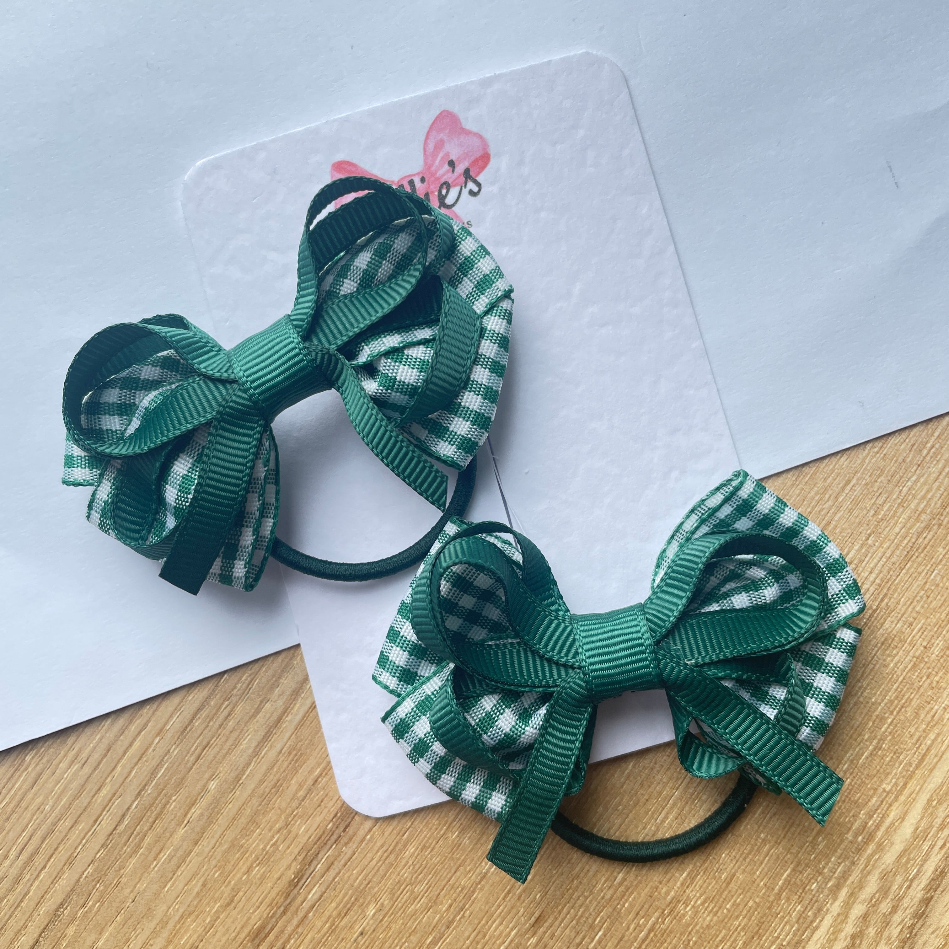 2.5" Green Gingham Bow with Thin Elastic (Pair) – Grosgrain Ribbon Hair Bows for Girls