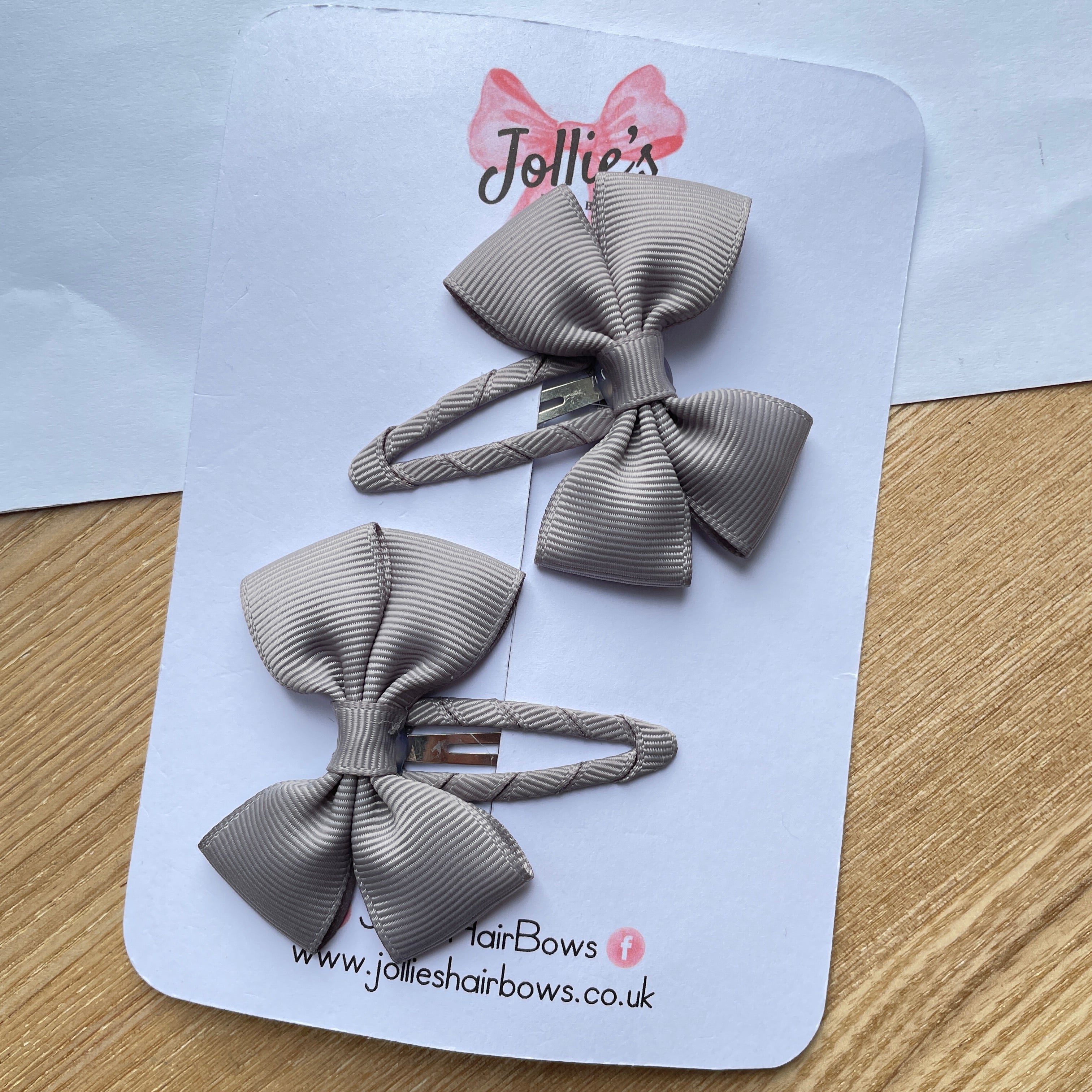 2.5" Silver Classic Snap Clips – Grosgrain Ribbon Hair Clips for Girls (Pair)