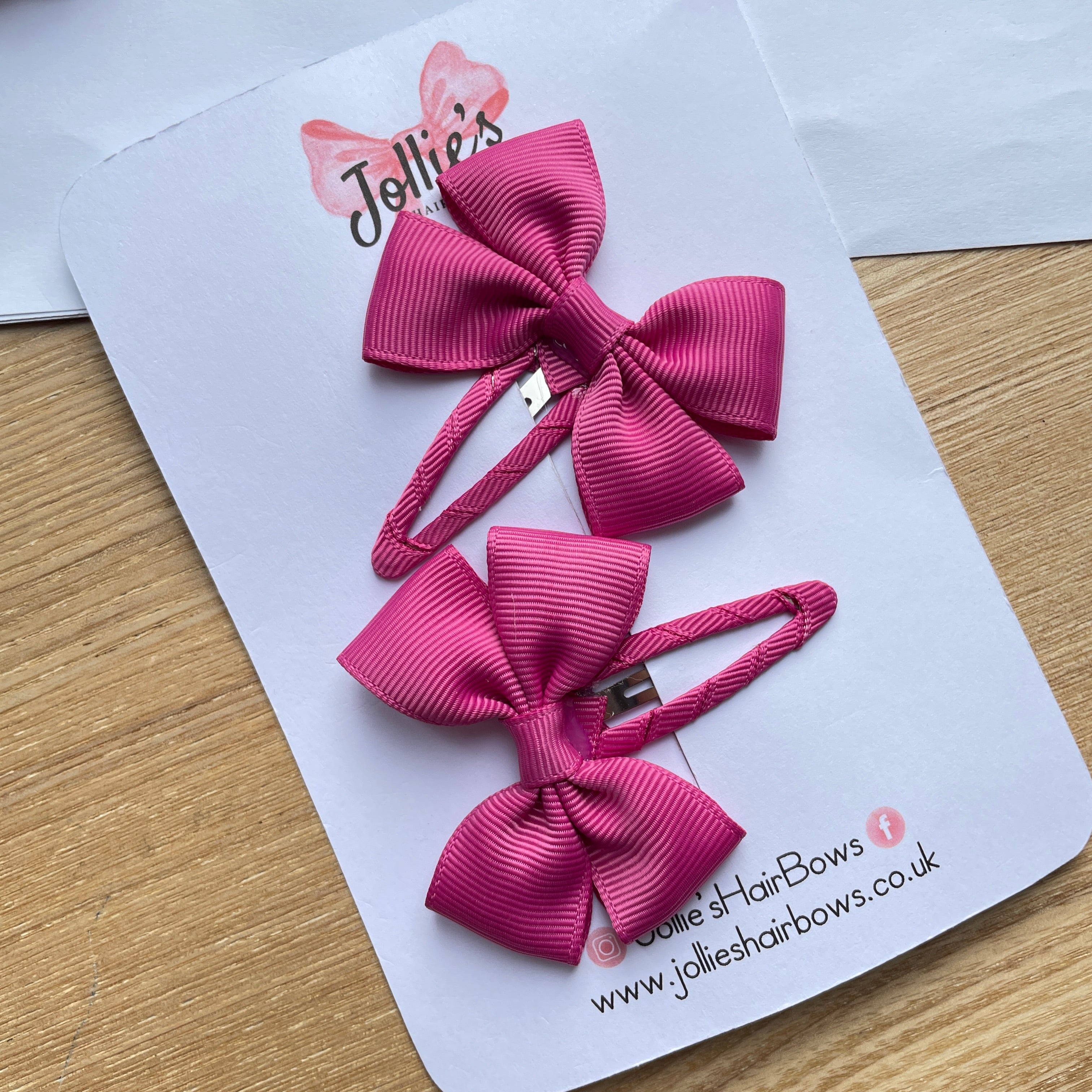 2.5" Raspberry Rose Classic Snap Clips β Grosgrain Ribbon Hair Clips for Girls (Pair)