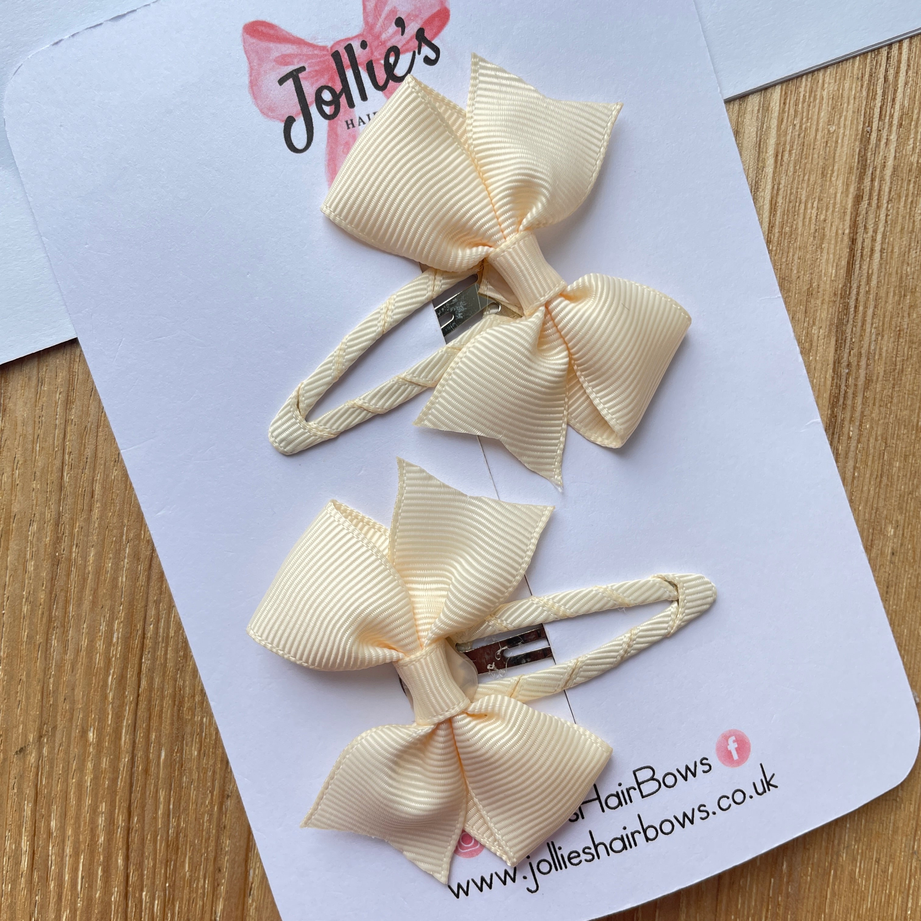 2.5" Cream Bow Snap Clips – Grosgrain Ribbon Hair Clips for Girls (Set of 2)