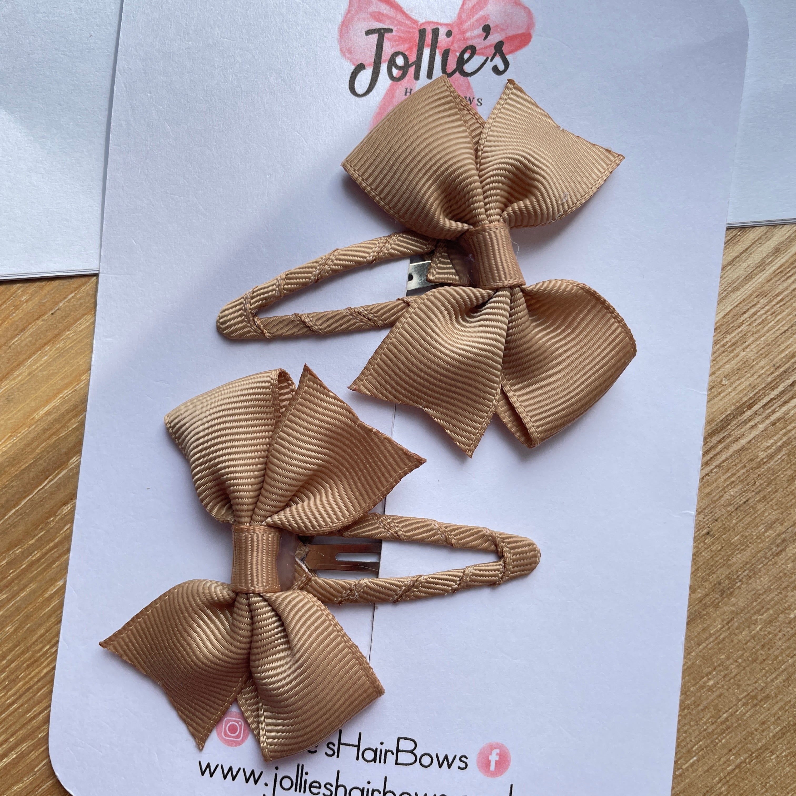 2.5" Latte Bow Snap Clips – Grosgrain Ribbon Hair Clips for Girls (Set of 2)