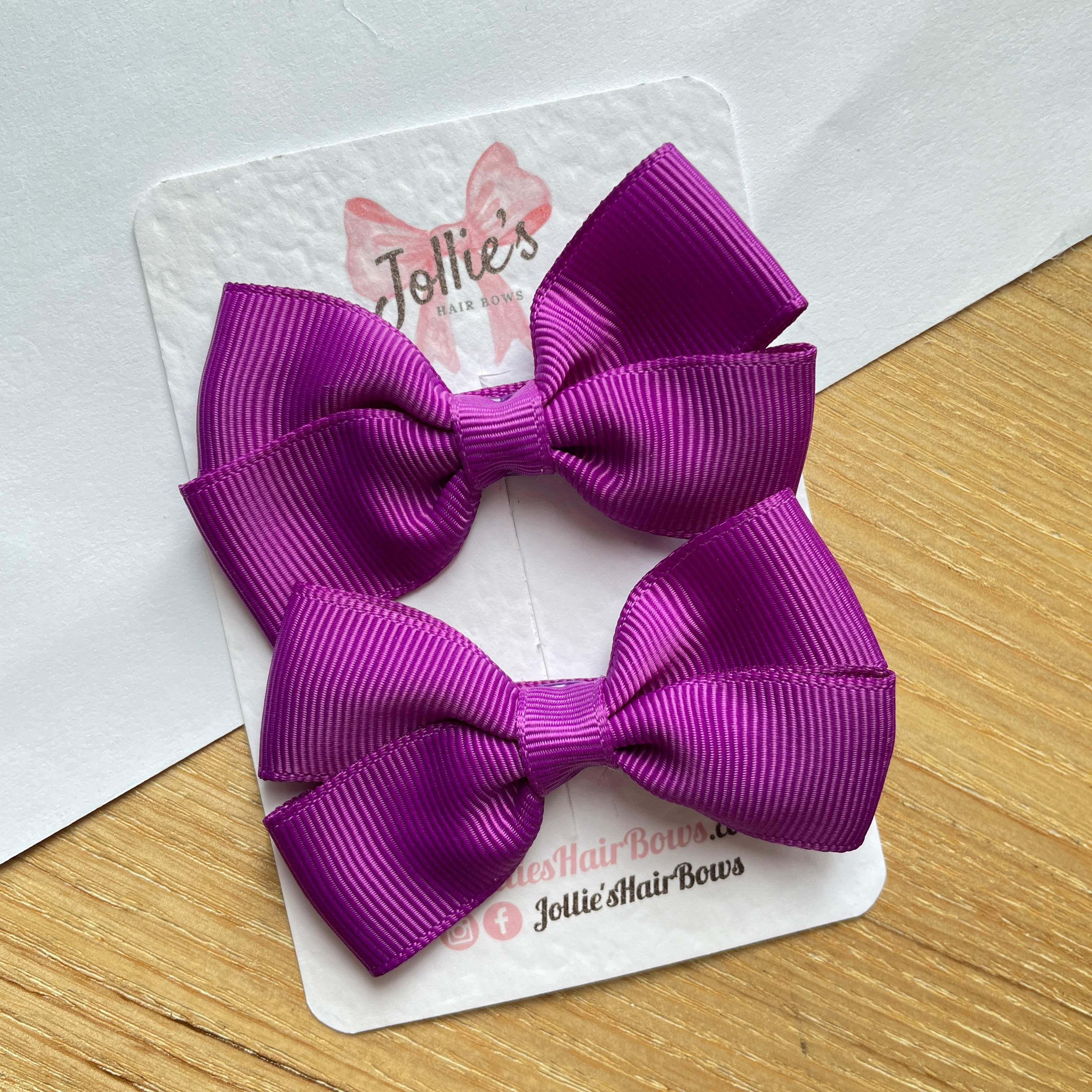 2.75" Ultra Violet Classic Hair Bows (Pair) – Grosgrain Ribbon with Lined Alligator Clips