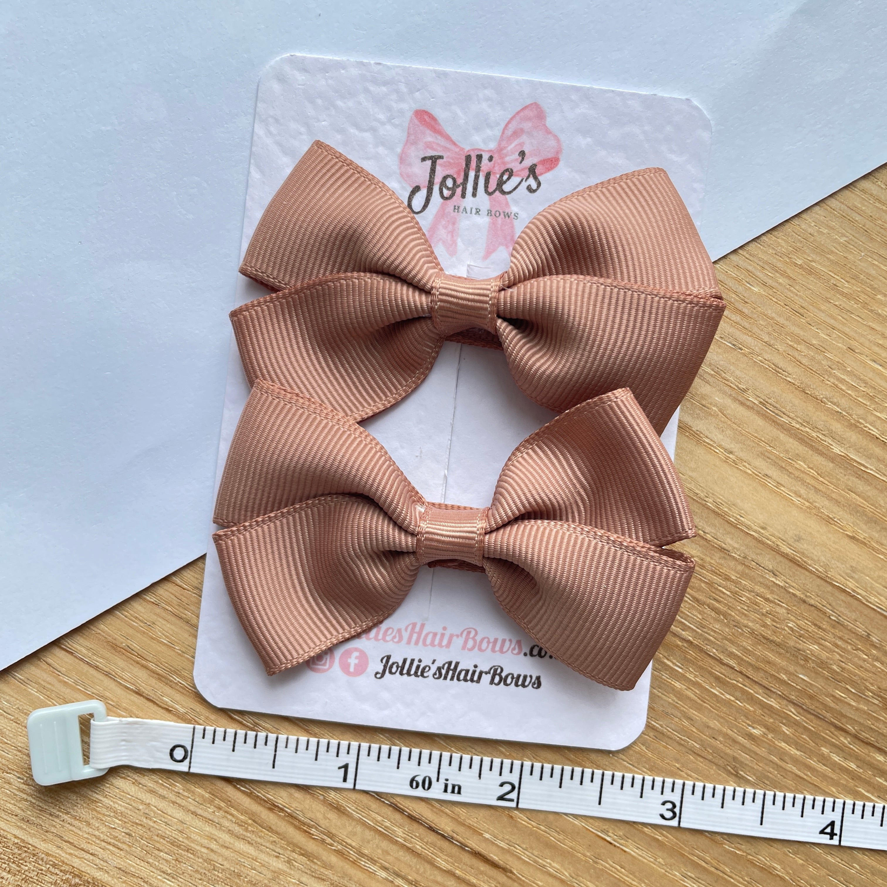 2.75" Natural Classic Hair Bows (Pair) – Grosgrain Ribbon with Lined Alligator Clips