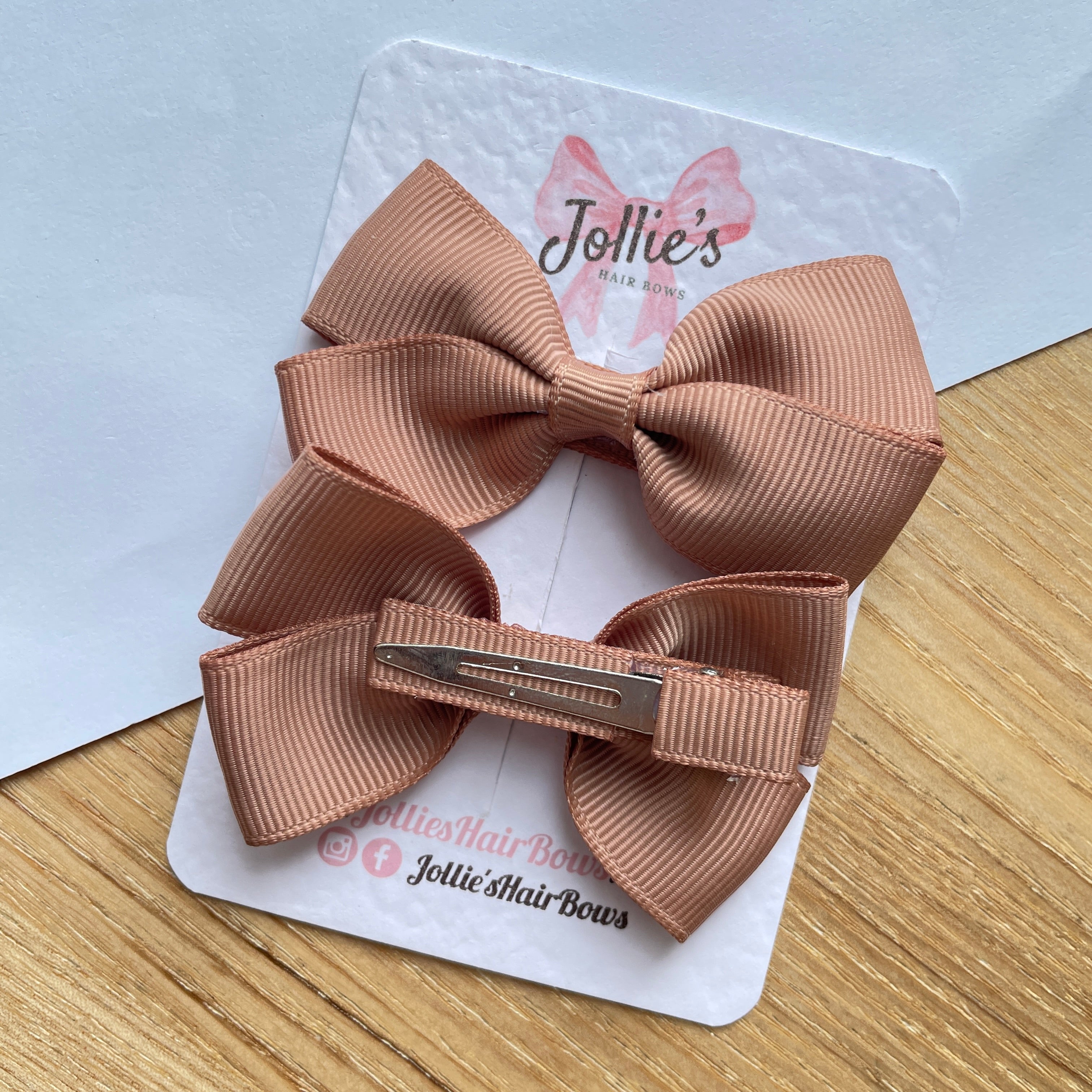 2.75" Natural Classic Hair Bows (Pair) – Grosgrain Ribbon with Lined Alligator Clips