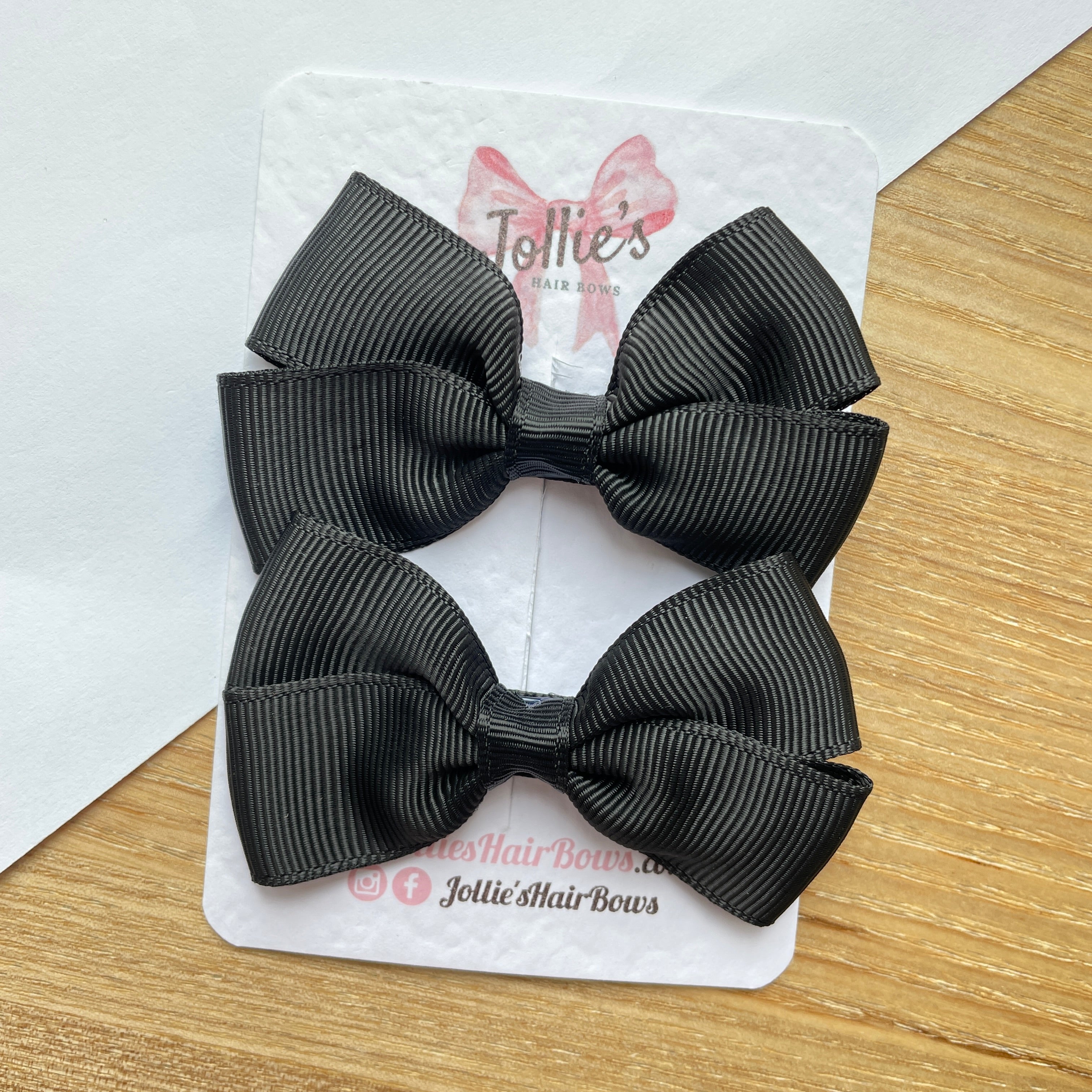 2.75" Black Classic Hair Bows (Pair) – Grosgrain Ribbon with Lined Alligator Clips