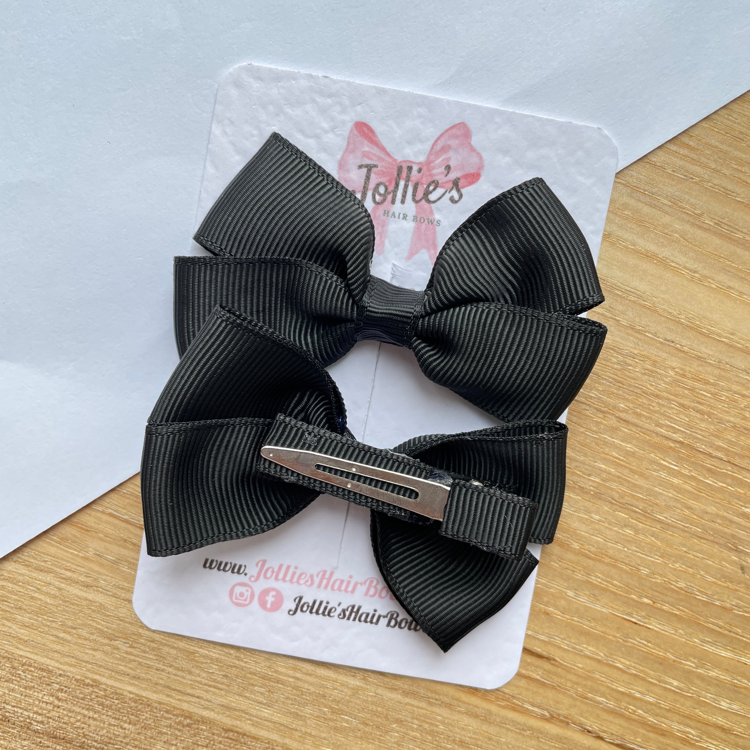 2.75" Black Classic Hair Bows (Pair) – Grosgrain Ribbon with Lined Alligator Clips