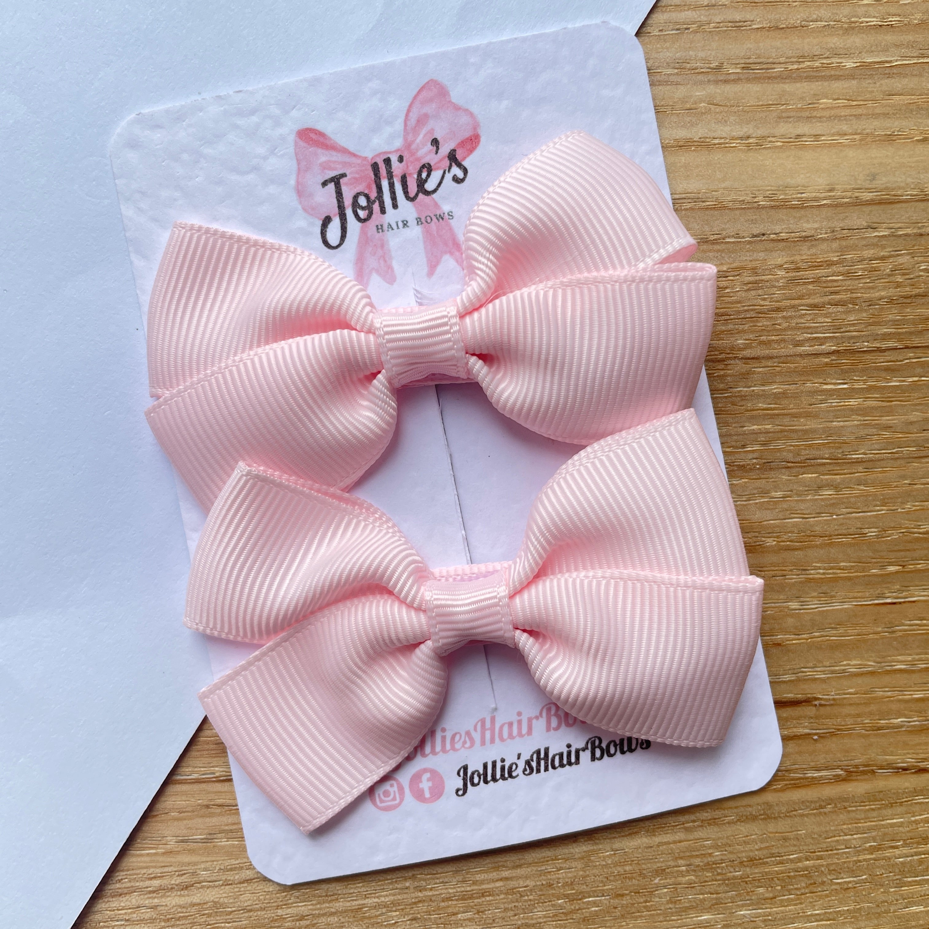 2.75" Powder Pink Classic Hair Bows (Pair) – Grosgrain Ribbon with Lined Alligator Clips