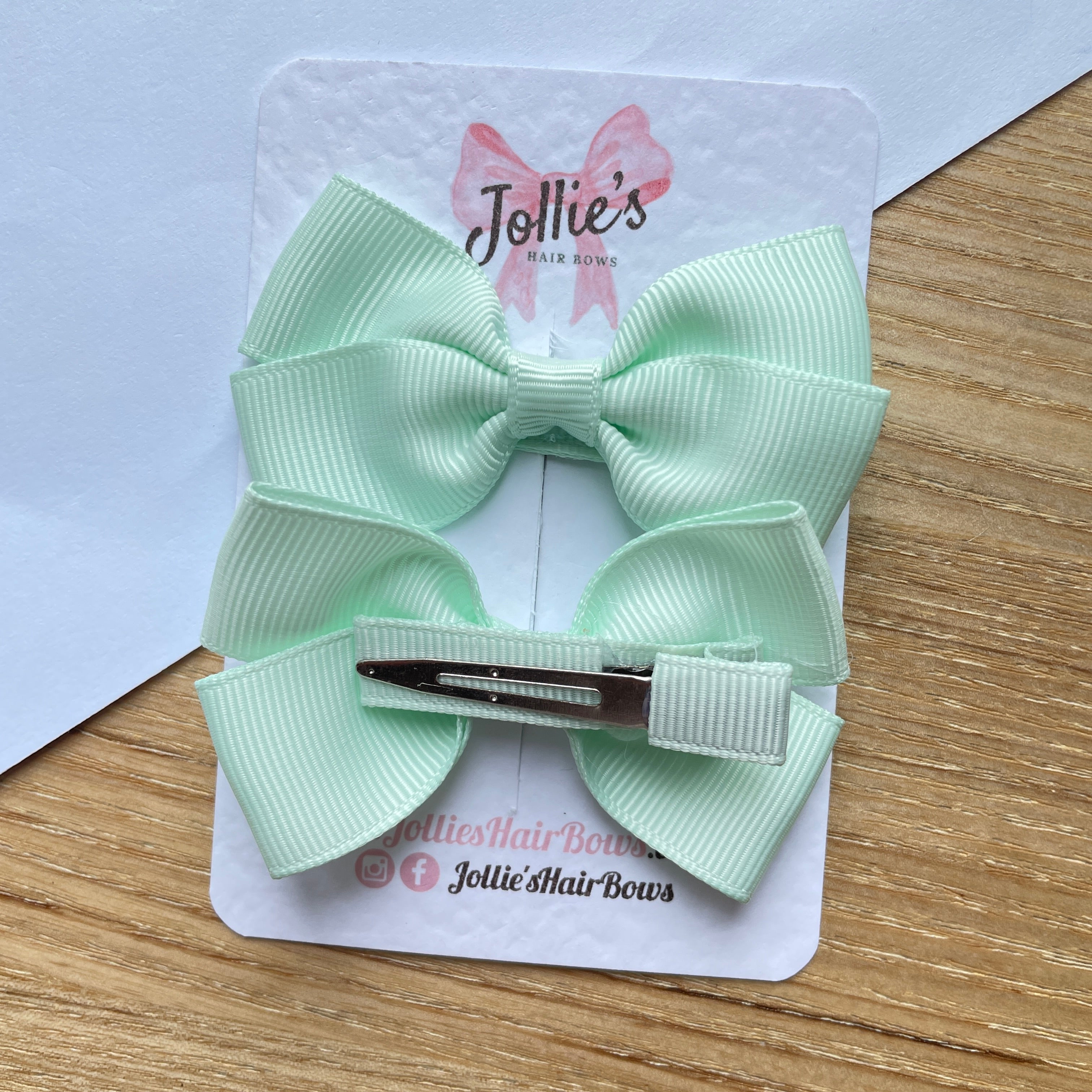 2.75" Ice Mint Classic Hair Bows (Pair) – Grosgrain Ribbon with Lined Alligator Clips