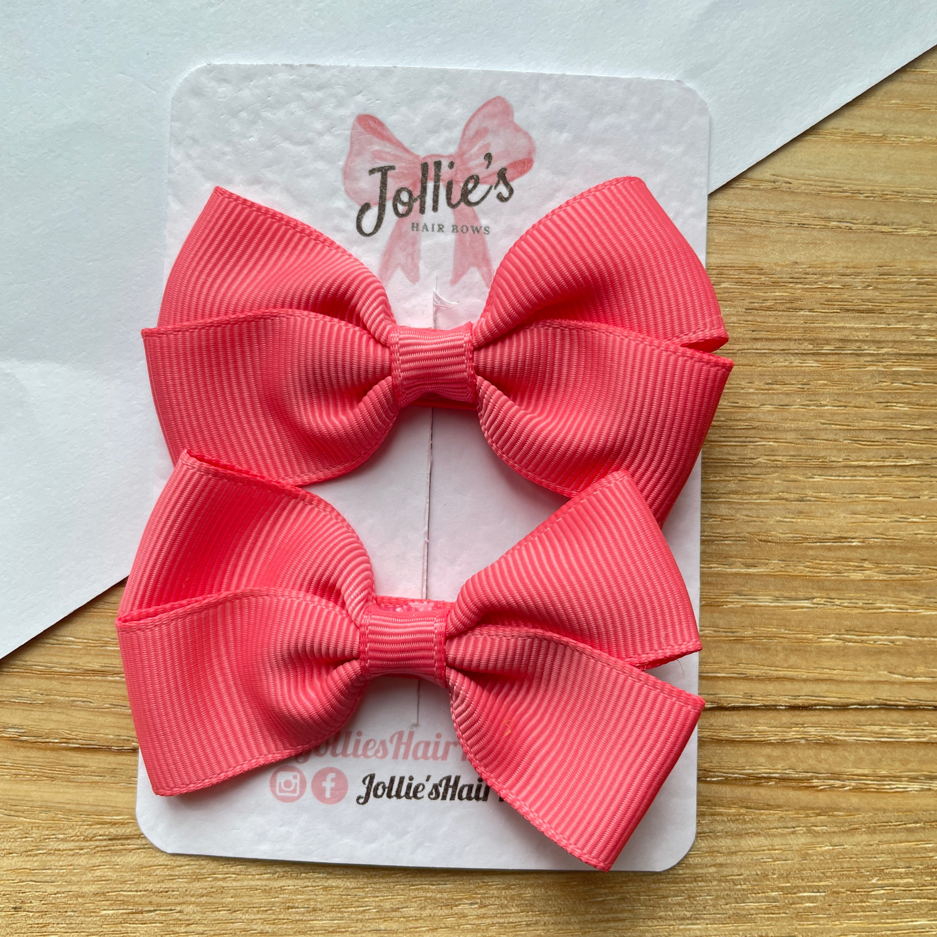 2.75" Coral Rose Classic Hair Bows (Pair) – Grosgrain Ribbon with Lined Alligator Clips