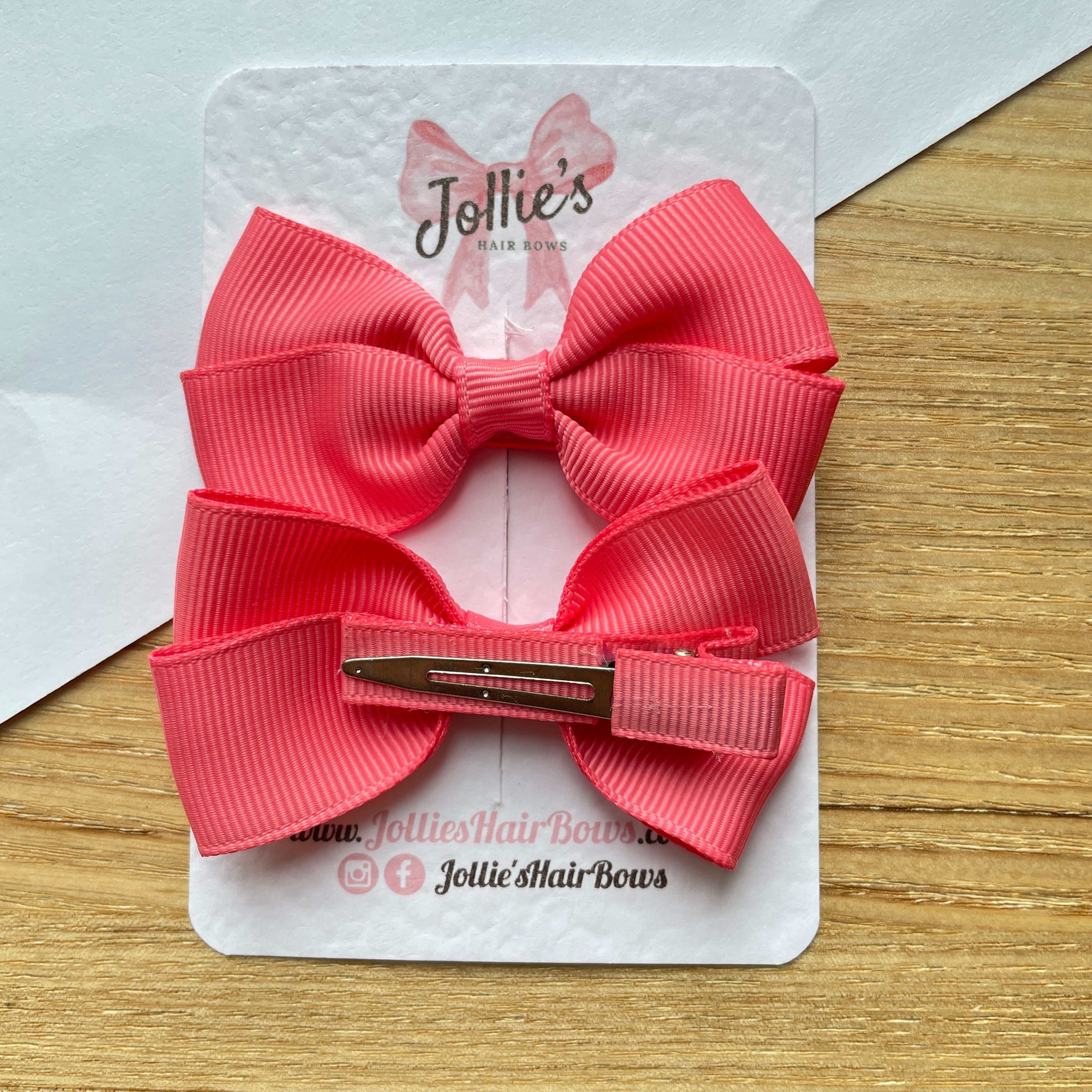 2.75" Coral Rose Classic Hair Bows (Pair) – Grosgrain Ribbon with Lined Alligator Clips