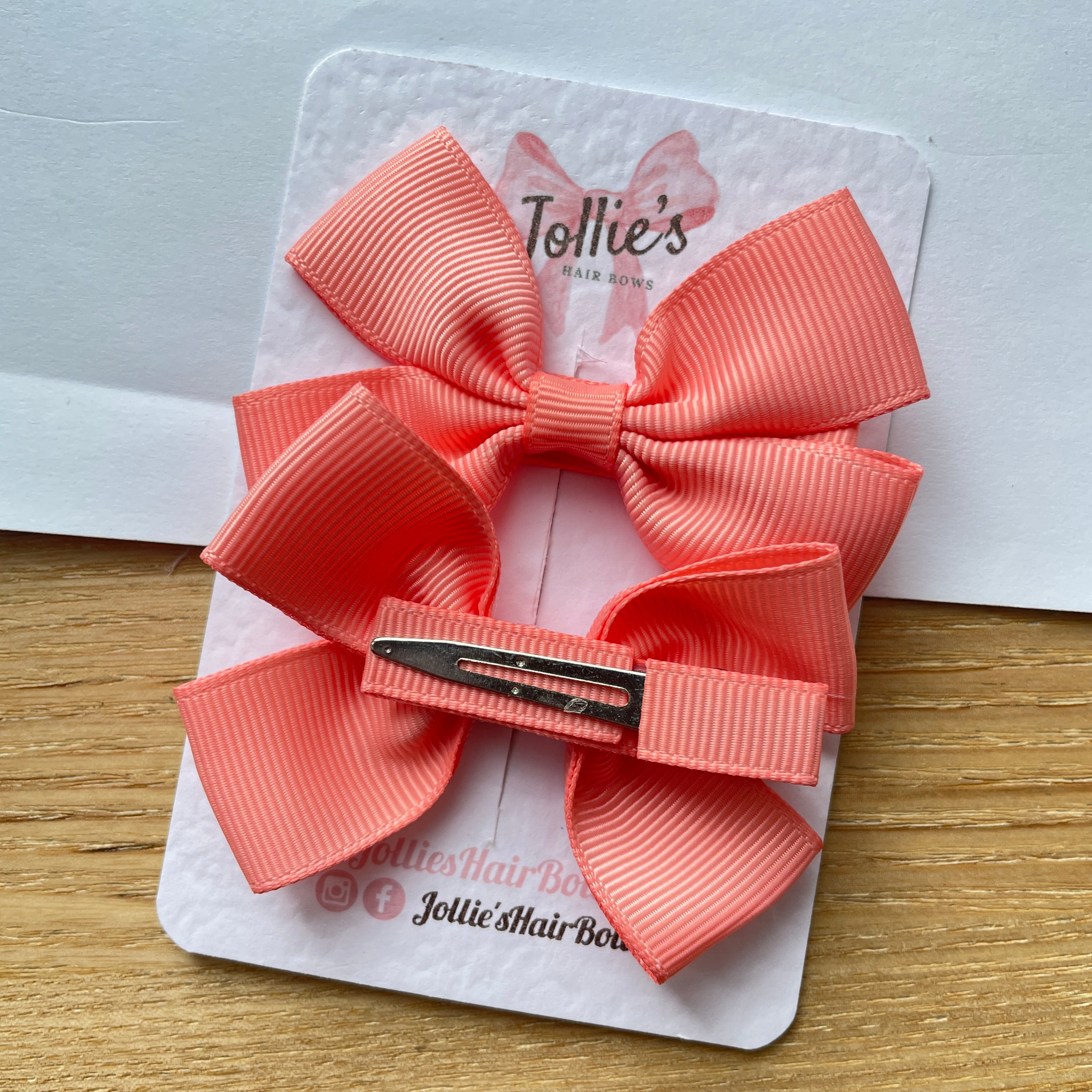 2.5" Light Coral Classic Hair Bows (Pair) – Grosgrain Ribbon with Lined Alligator Clips