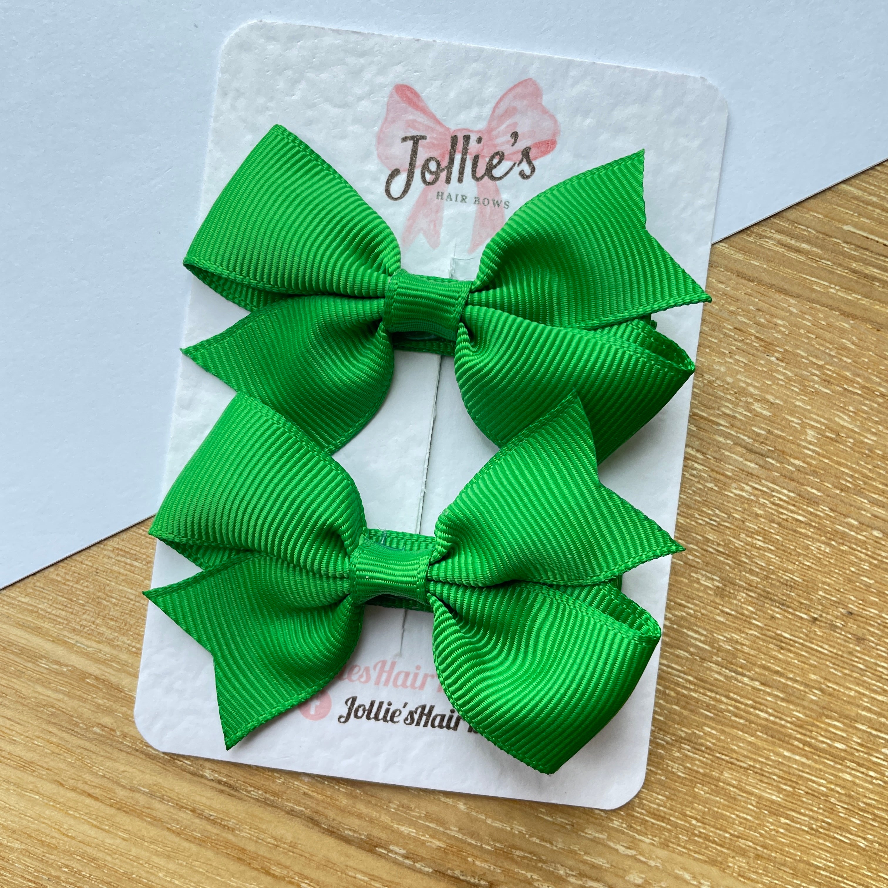 2.5" Emerald Green Lively Bow Clip Set – Grosgrain Ribbon Hair Bows for Girls (Pair)