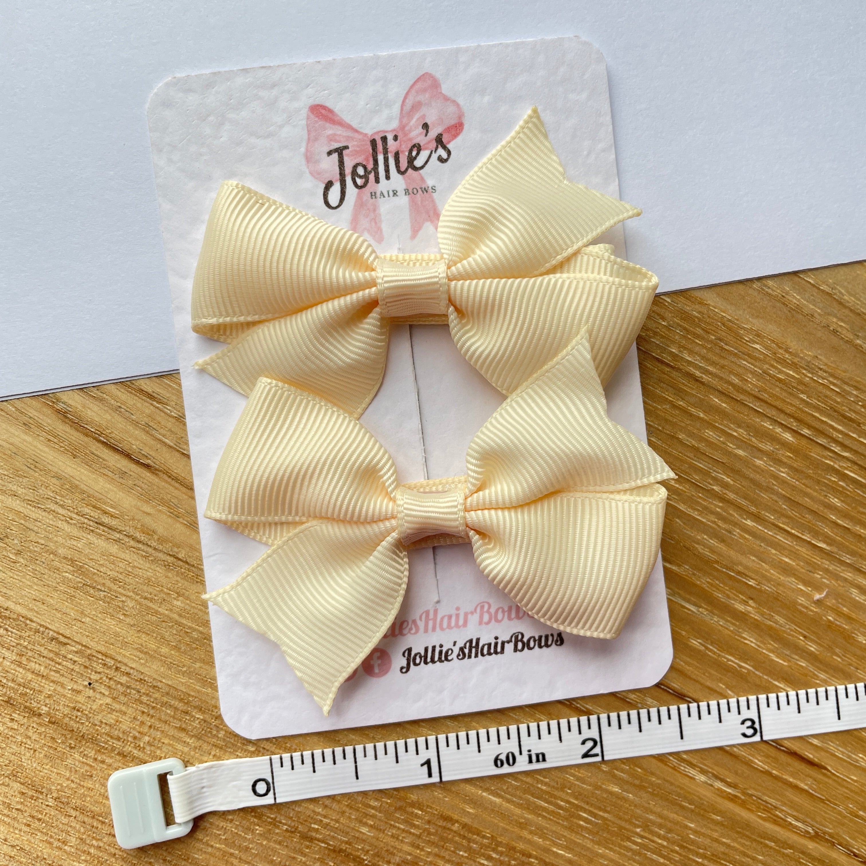 2.5" Cream Lively Bow Clip Set – Grosgrain Ribbon Hair Bows for Girls (Pair)