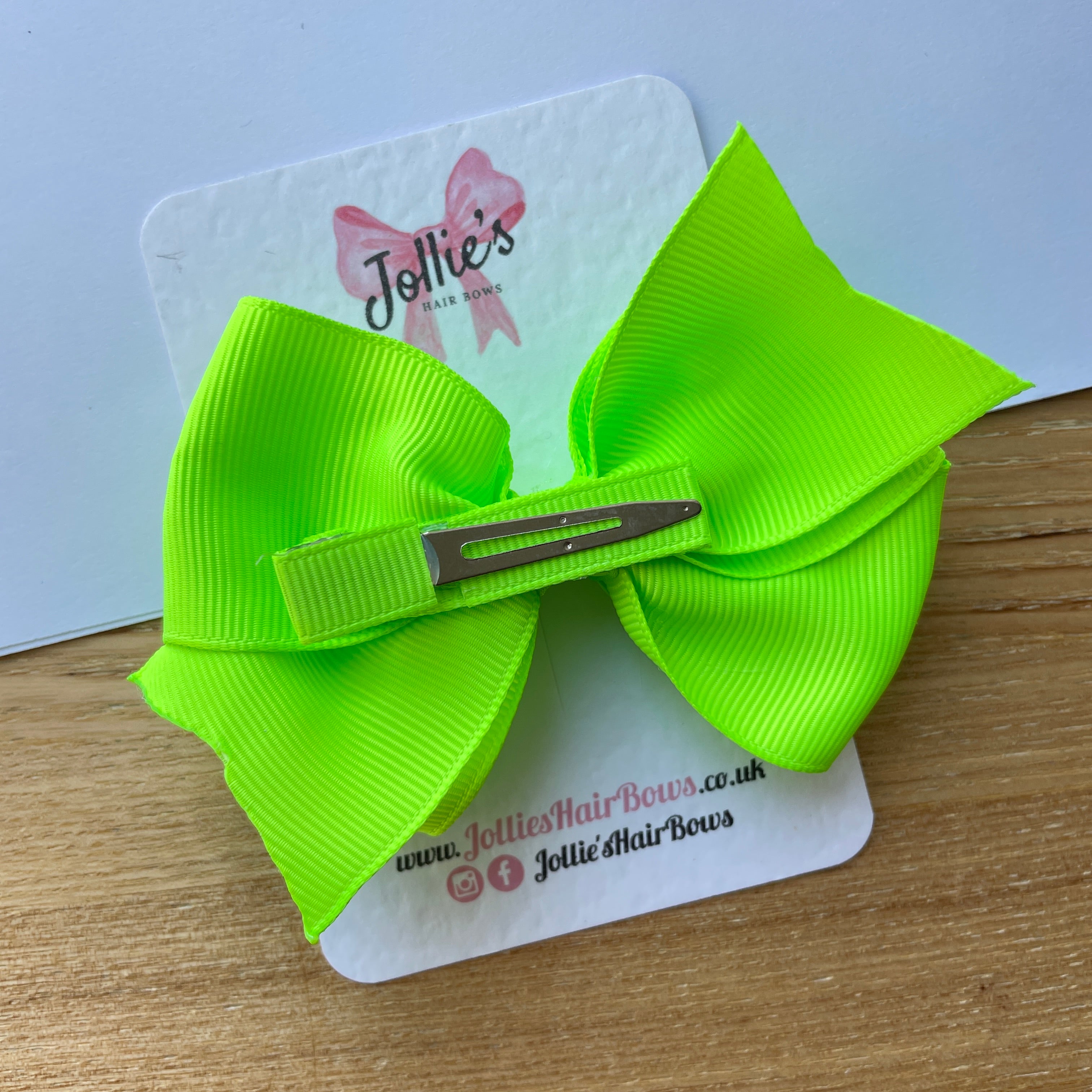 4" Key Lime Triple Layer Hair Bow – Grosgrain Ribbon with Lined Alligator Clip