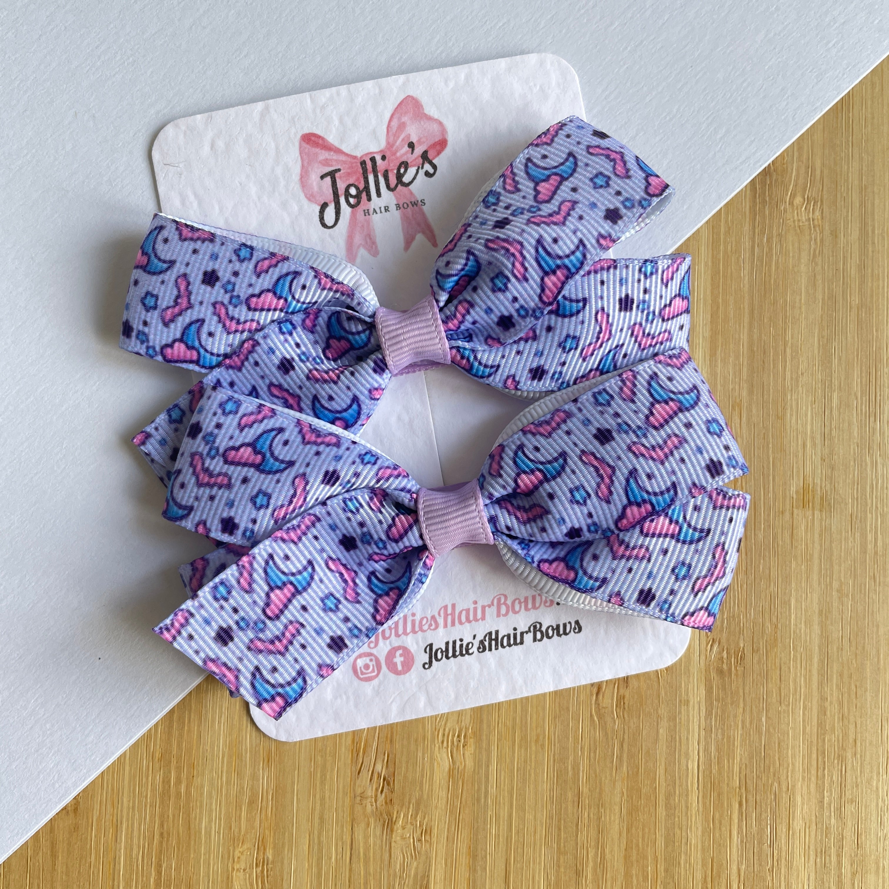 3.5" Lilac Bat and Moon Halloween Hair Bows with Clip (Pair) – Grosgrain Ribbon