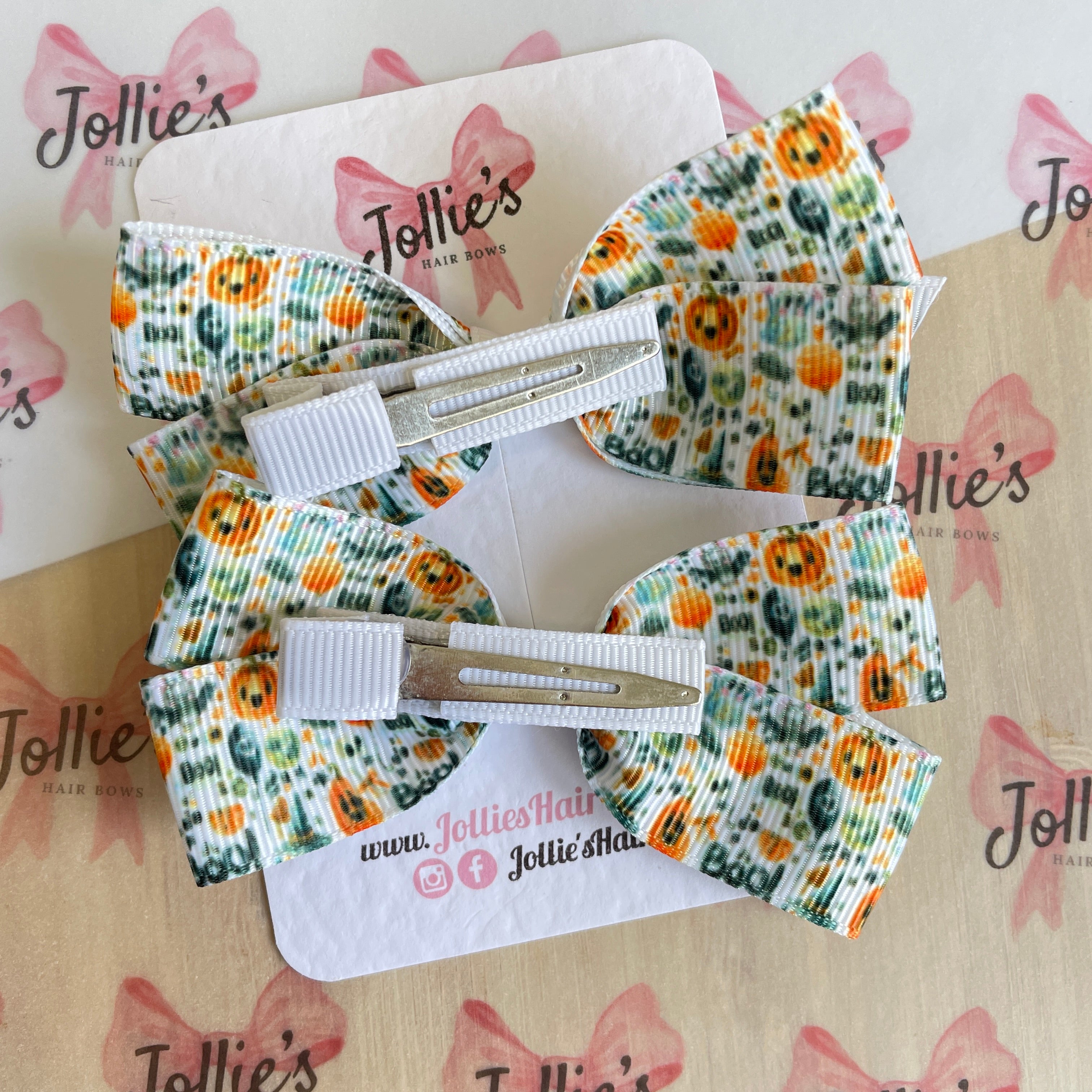 3.5" White Pumpkin Halloween Hair Bows with Clip (Pair) – Grosgrain Ribbon
