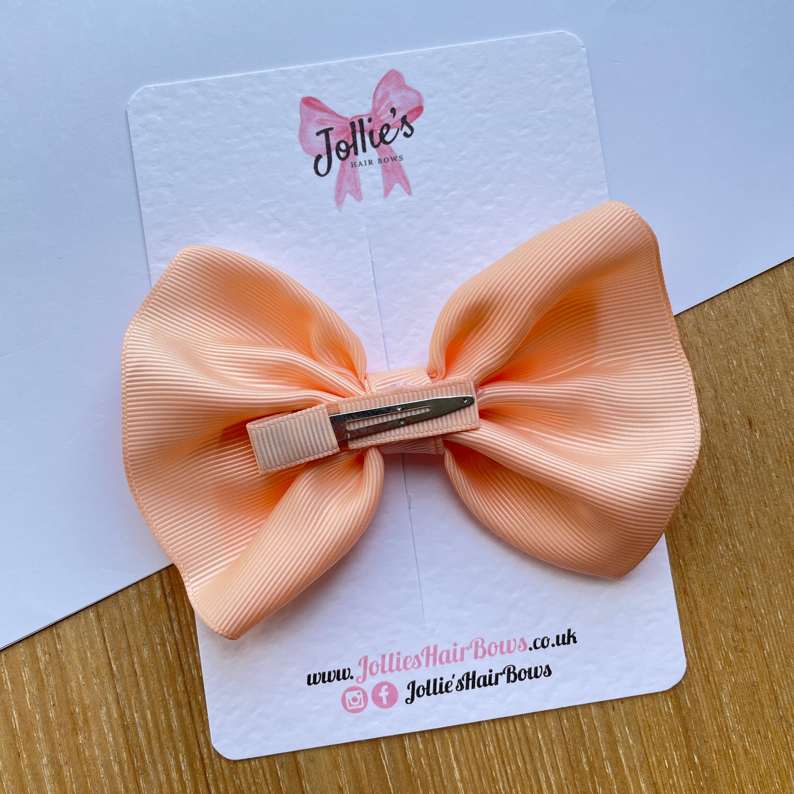 4.5" Petal Peach Frown Hair Bow with Clip – Grosgrain Ribbon, Lined Alligator Clip