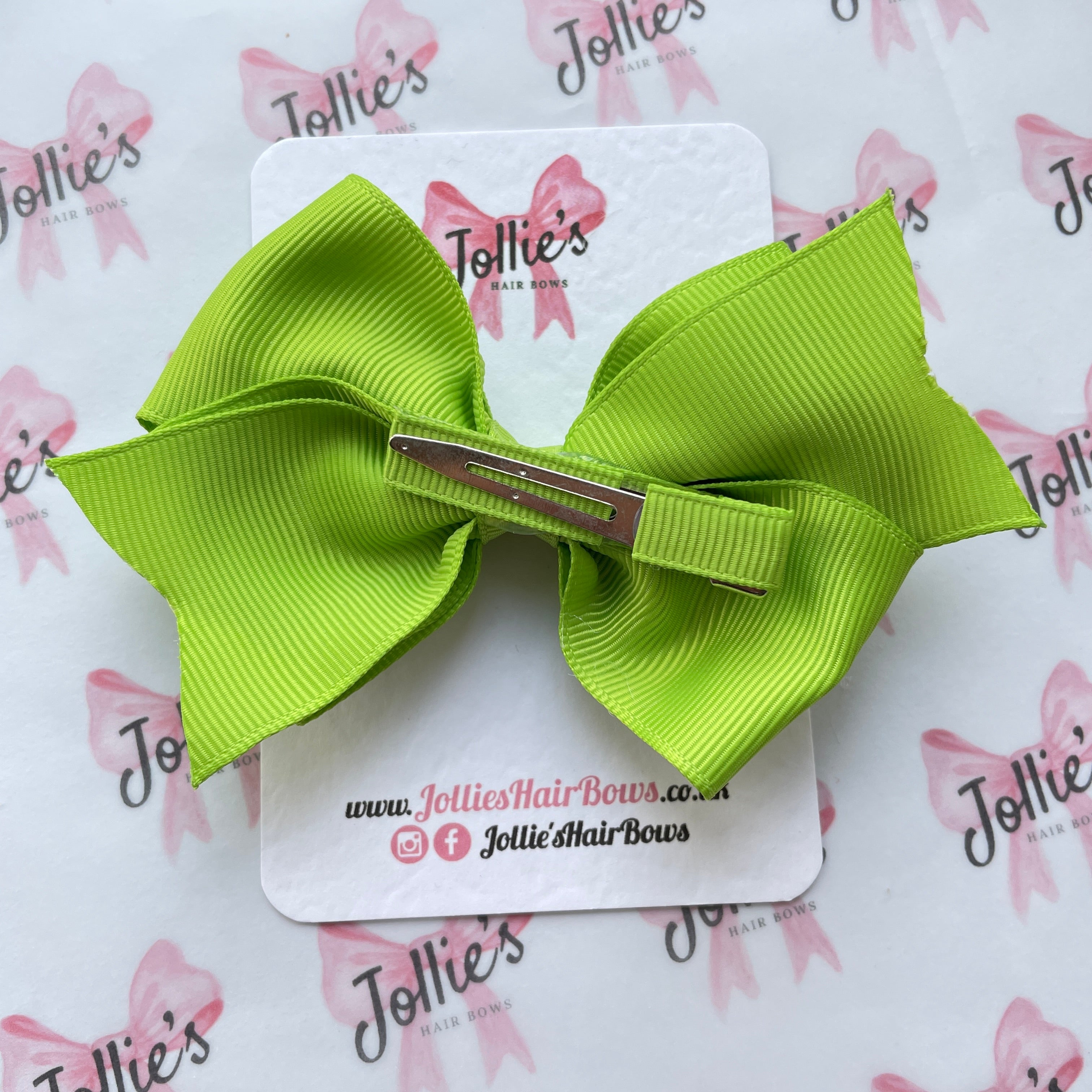 4" Apple Green Triple Layer Hair Bow β Grosgrain Ribbon with Lined Alligator Clip