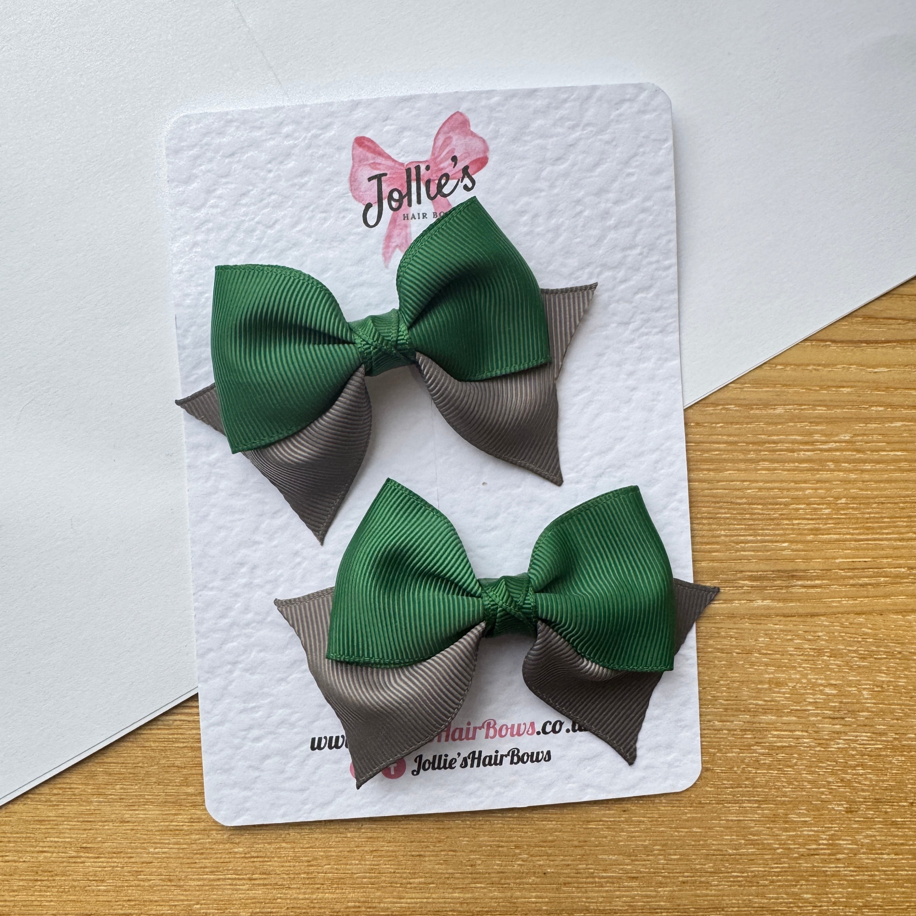 3" Forest Green & Metal Grey Layered Pointed-Tail Hair Bow Pair β Grosgrain Ribbon Clips with Teeth