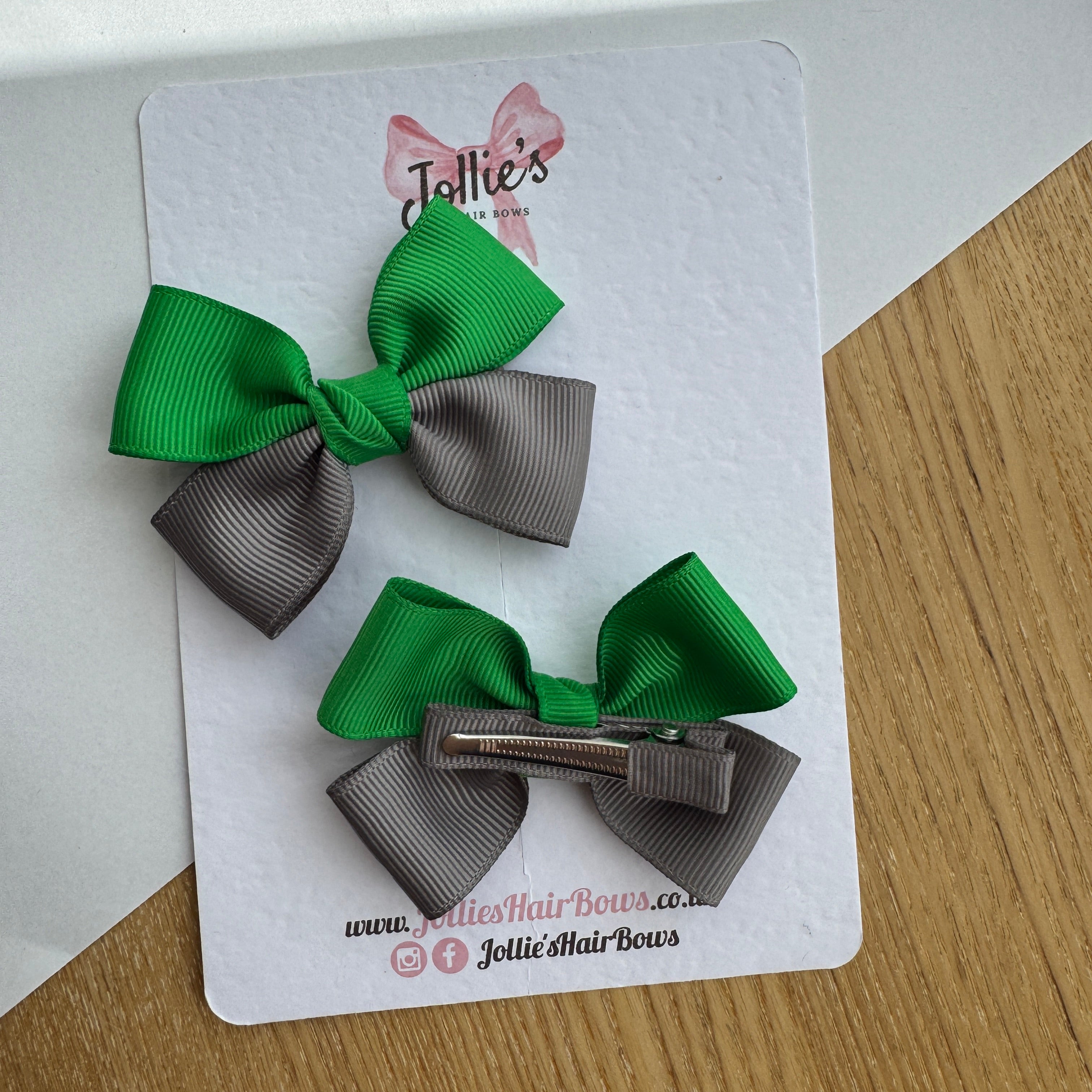2.5" Emerald Green & Metal Grey Classic Hair Bow Pair – Grosgrain Ribbon Clips with Teeth
