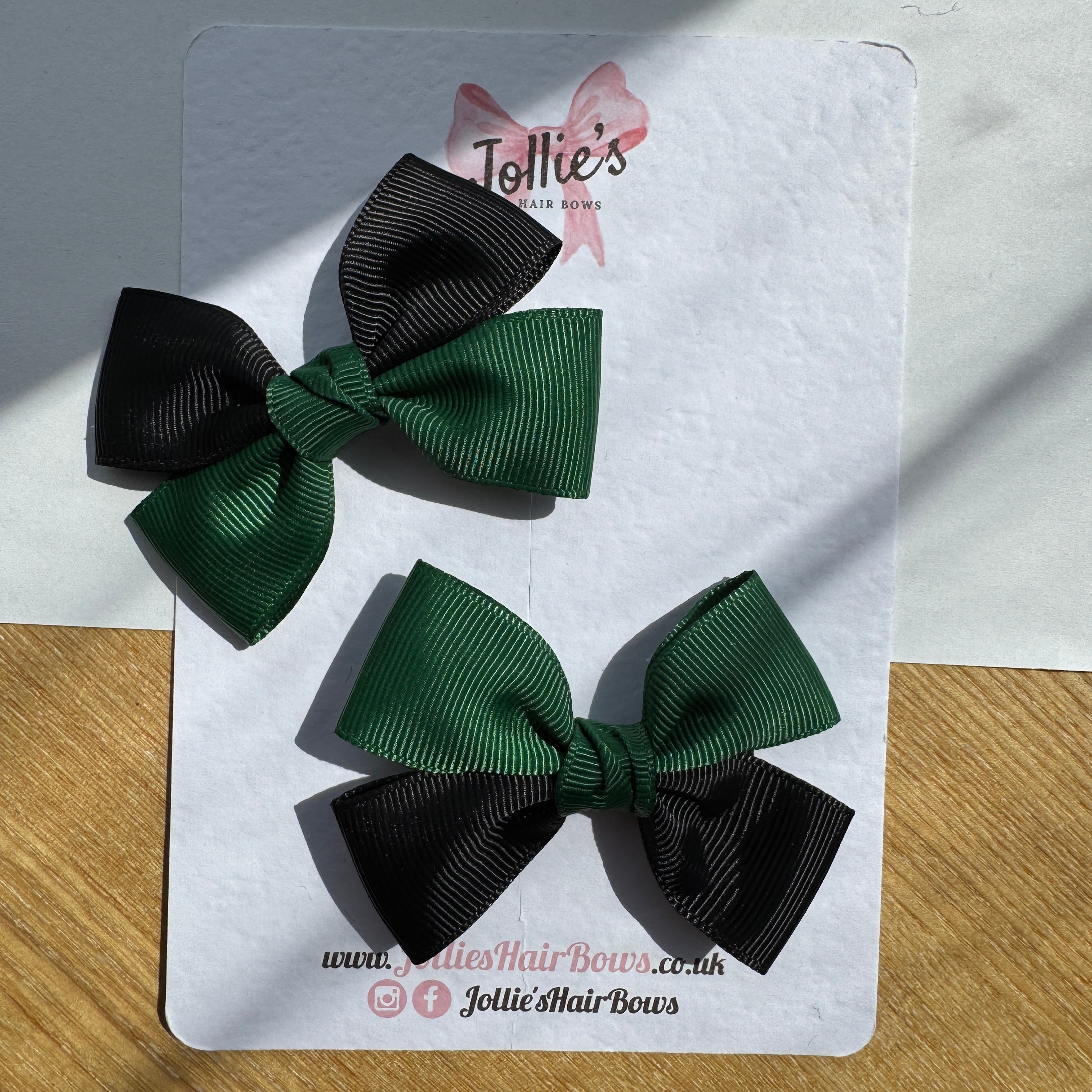 2.5" Forest Green & Black Classic Hair Bow Pair – Grosgrain Ribbon Clips with Teeth