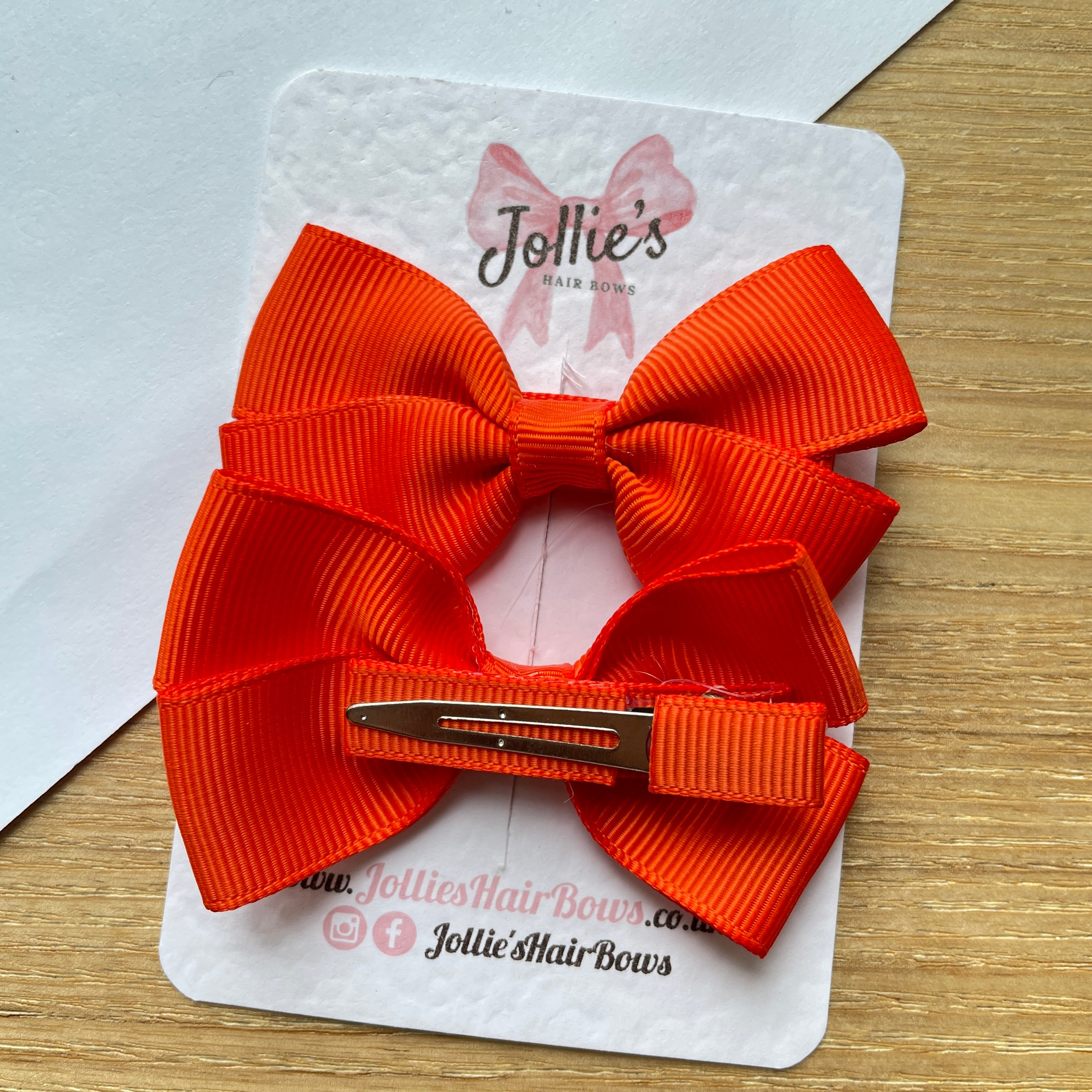 2.75" Autumn Orange Classic Hair Bows (Pair) – Grosgrain Ribbon with Lined Alligator Clips