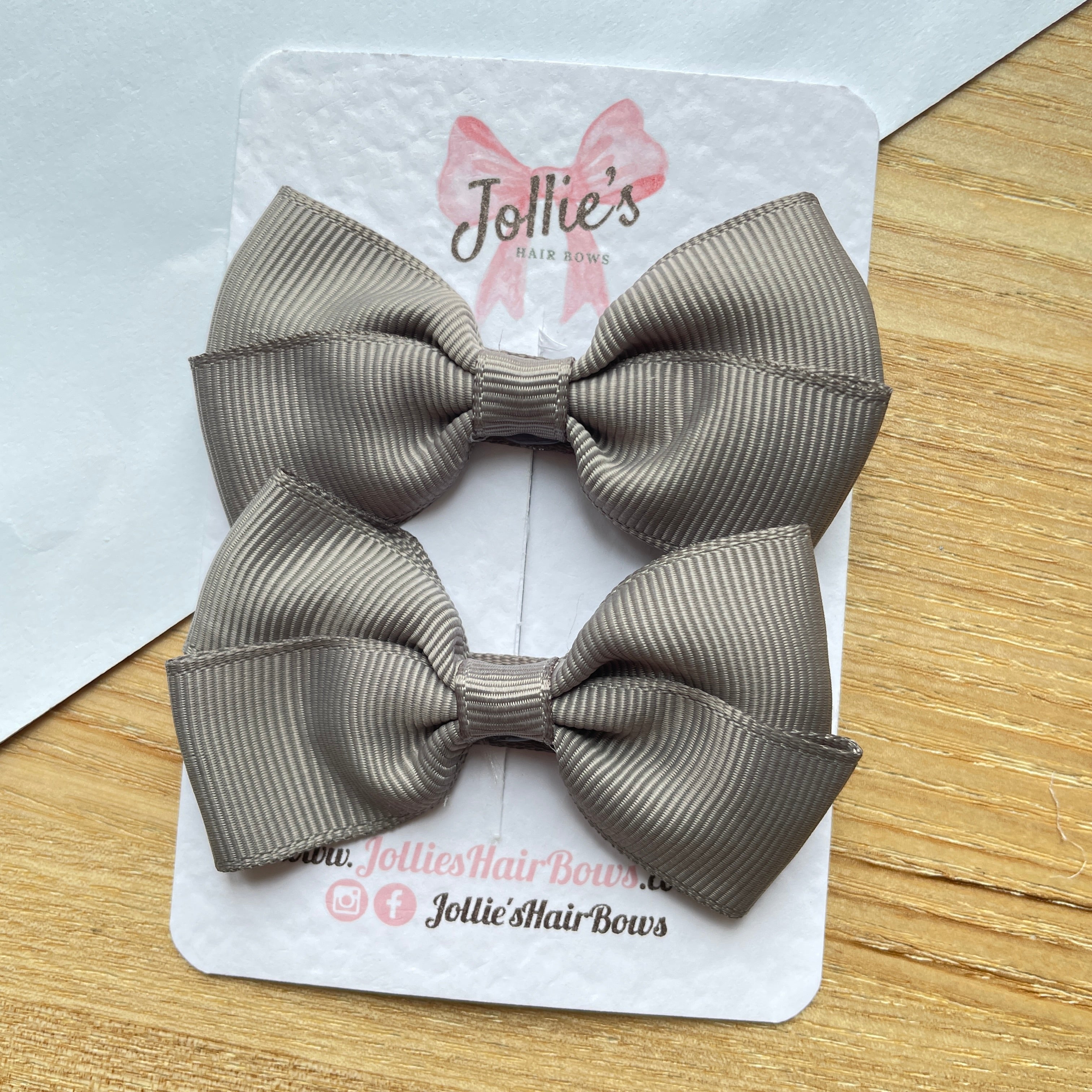 2.75" Metal Grey Classic Hair Bows (Pair) – Grosgrain Ribbon with Lined Alligator Clips
