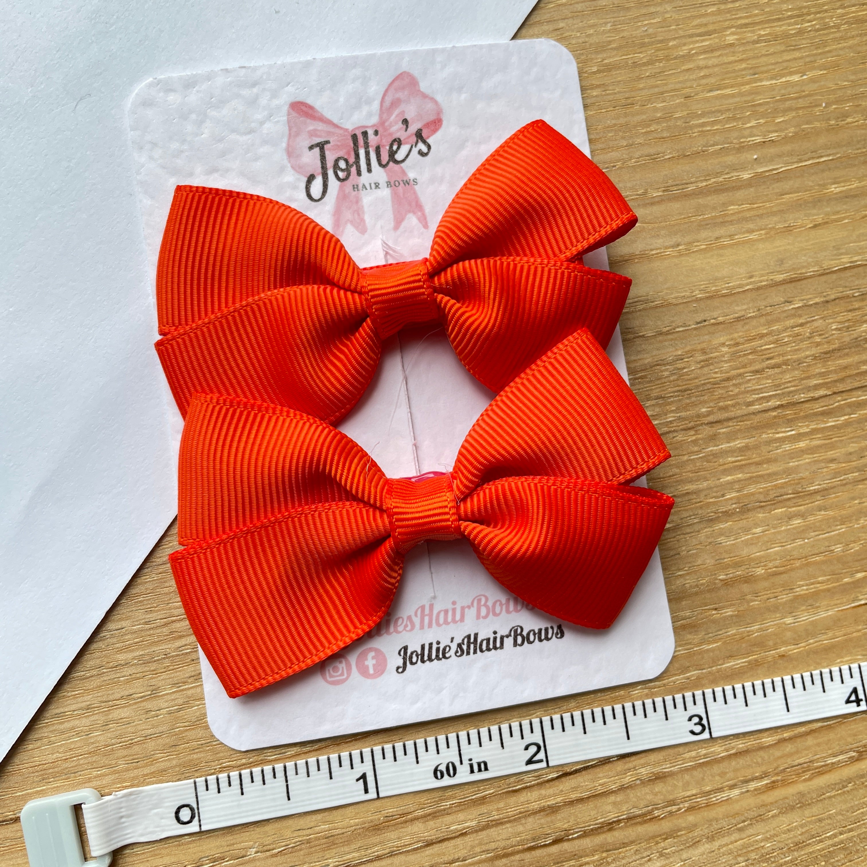 2.75" Autumn Orange Classic Hair Bows (Pair) – Grosgrain Ribbon with Lined Alligator Clips