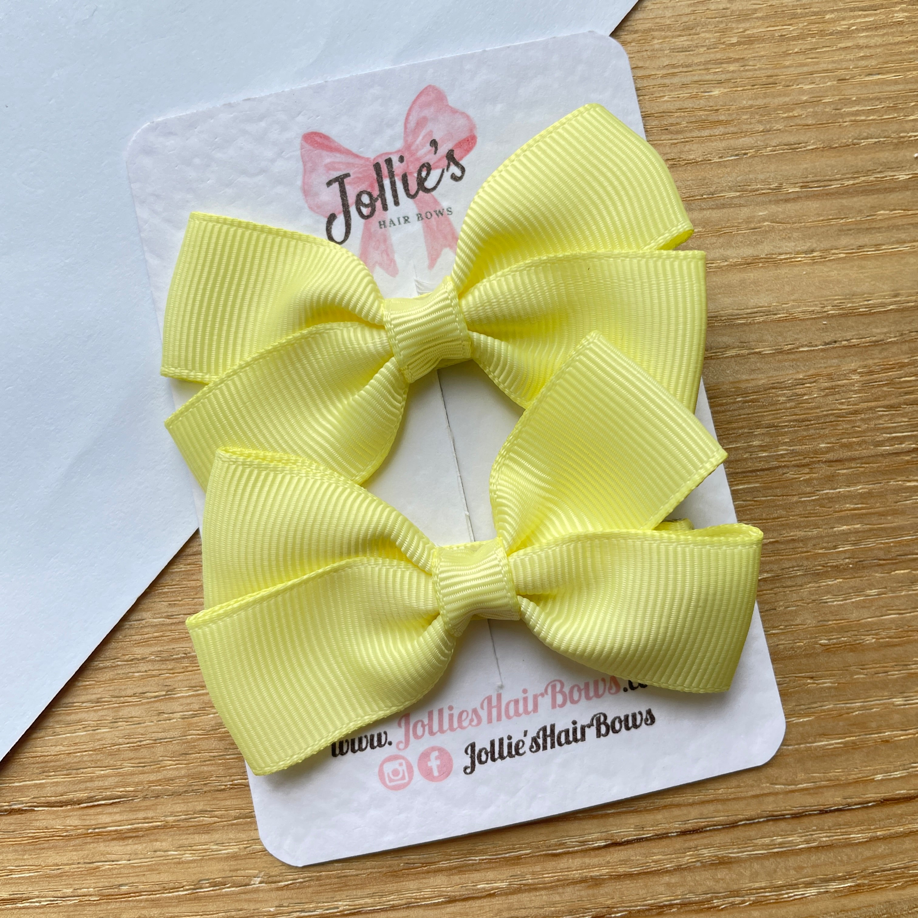 2.75" Baby Maize Classic Hair Bows (Pair) – Grosgrain Ribbon with Lined Alligator Clips