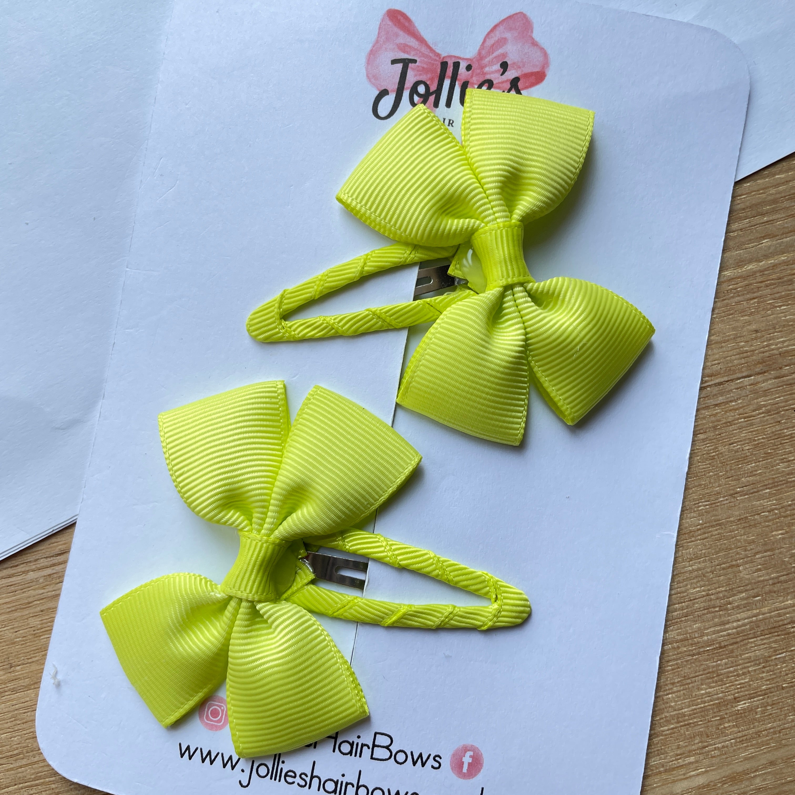 2.5inch Classic Snap Clips Pair - Pineapple