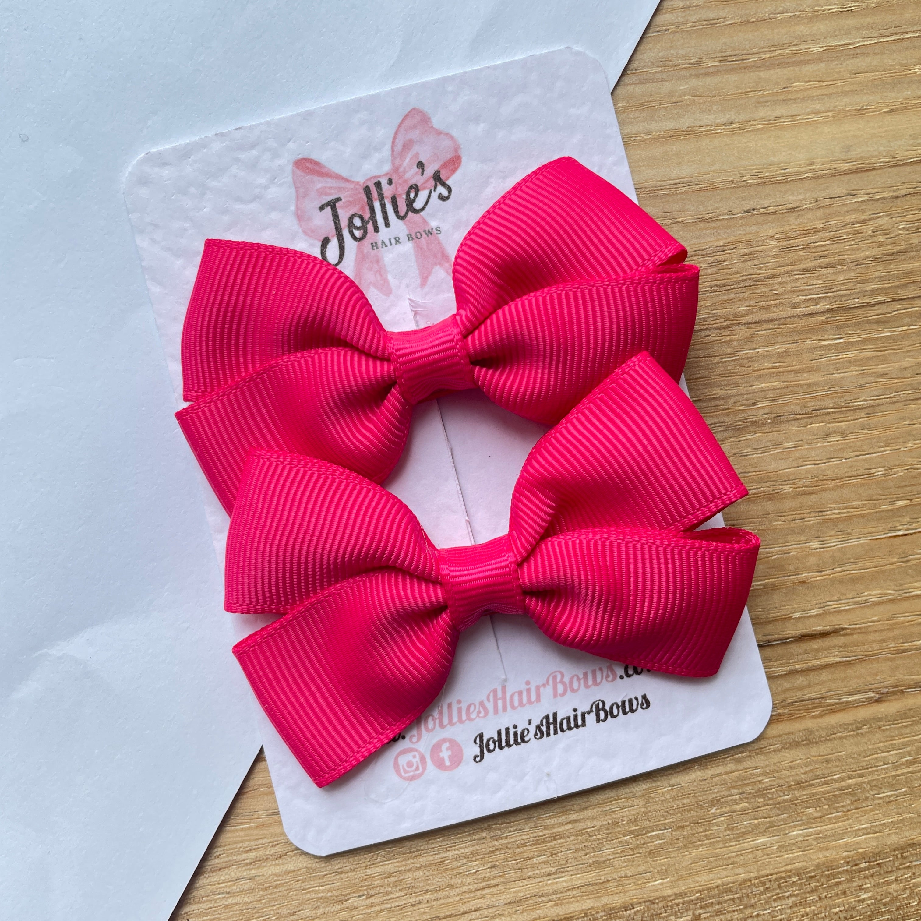 2.75inch Bow with Clip (pair) - Shocking Pink