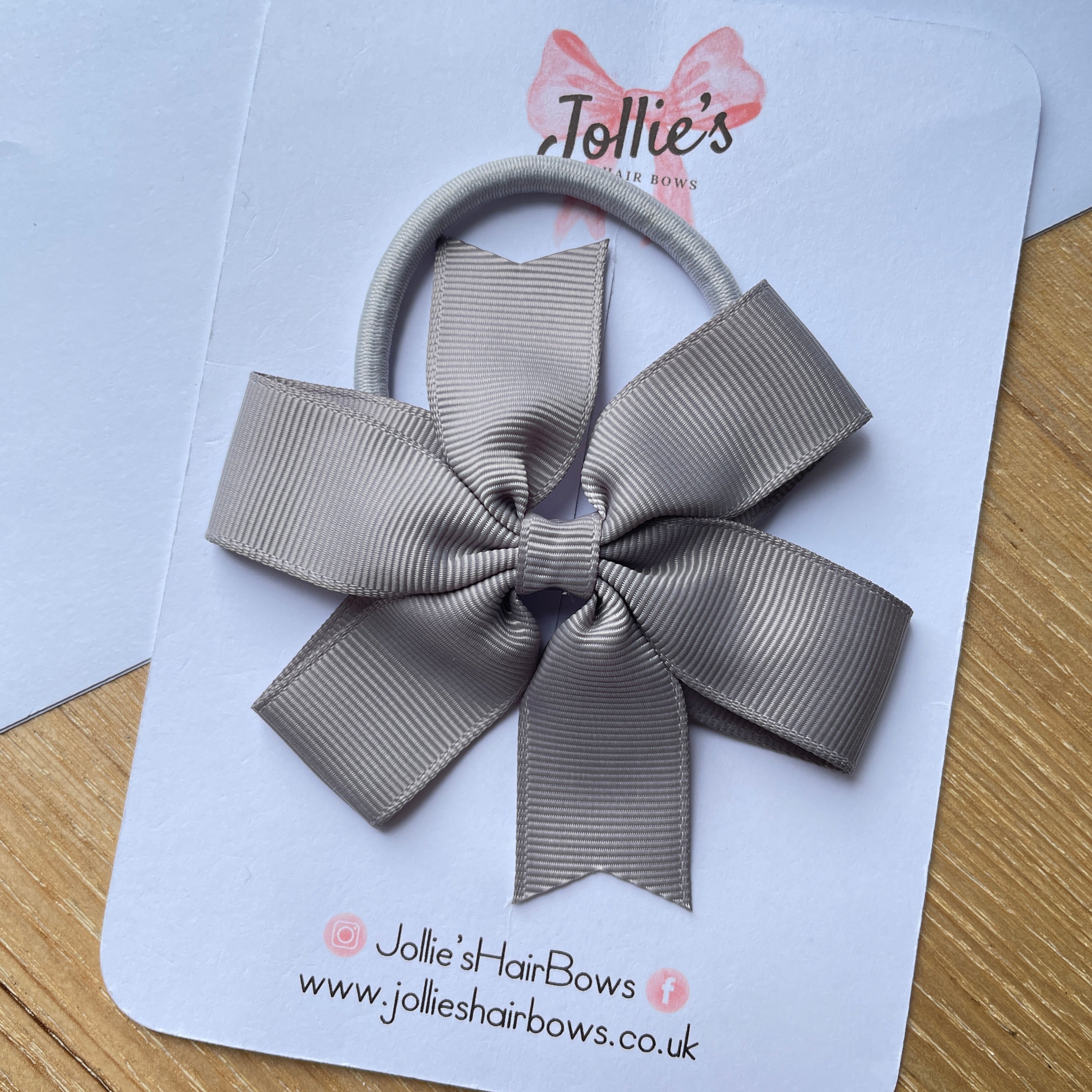 3.5inch Pinwheel Bow with Bobble - Silver