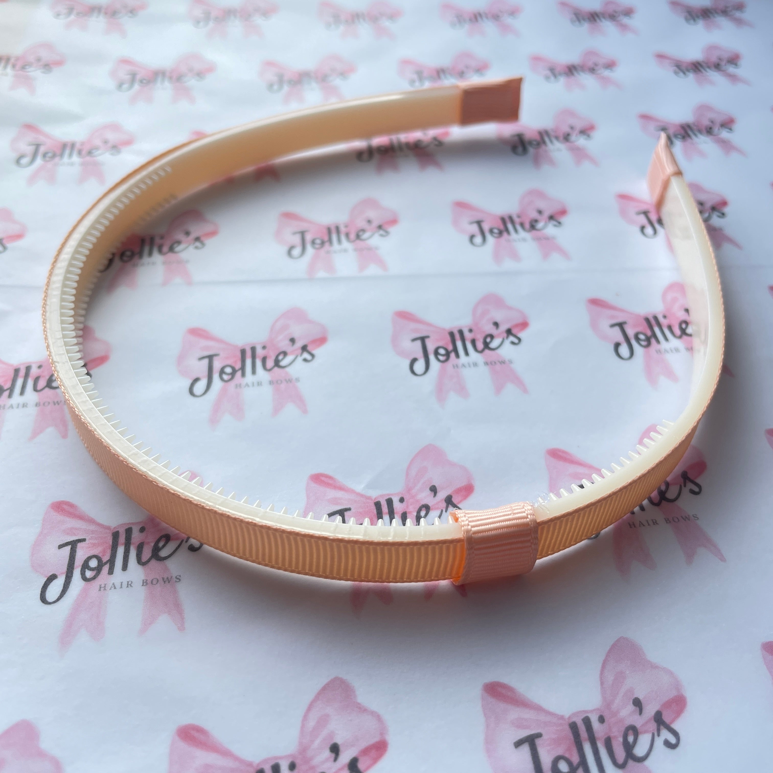 Interchangeable Hairband with Grip - Petal Peach