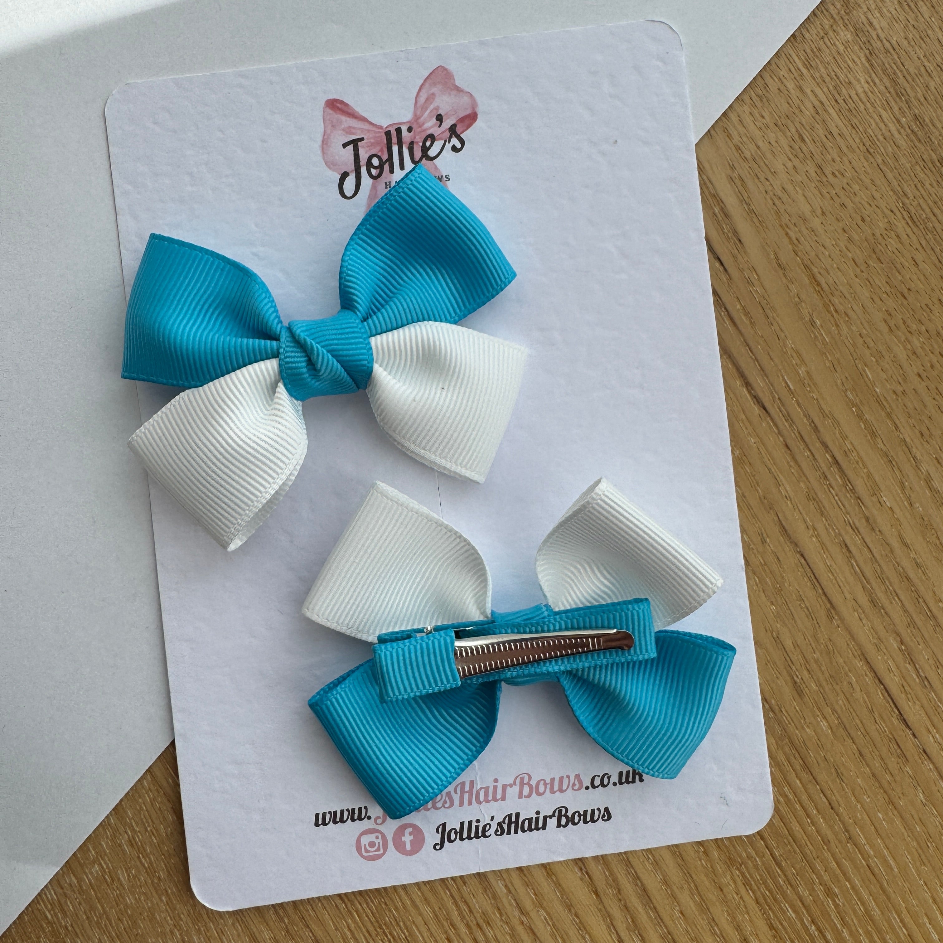 2.5" Turquoise & White Classic Hair Bow Pair – Grosgrain Ribbon Clips with Teeth