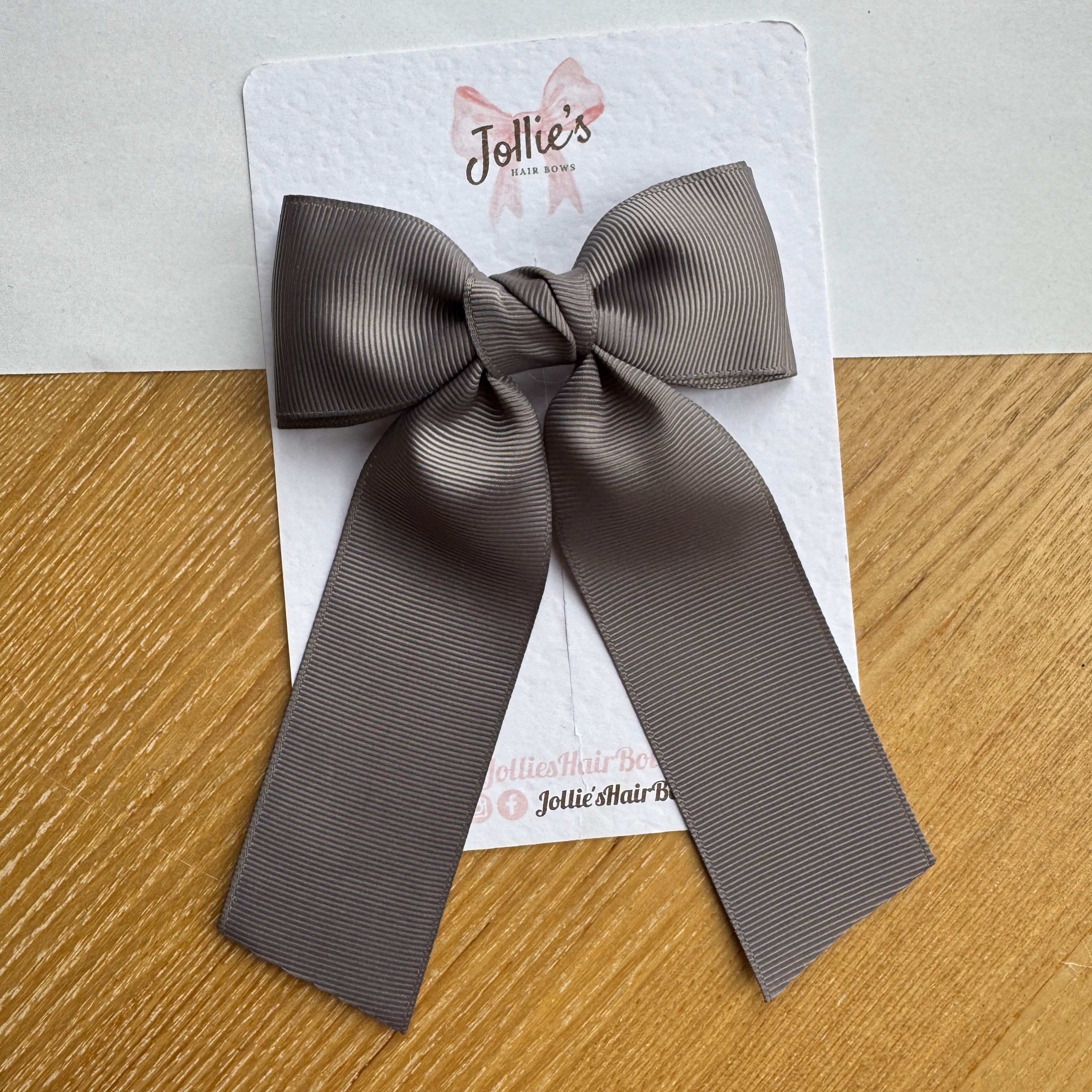 5" Metal Grey Long Tail School Hair Bow – Grosgrain Ribbon Clip with Teeth