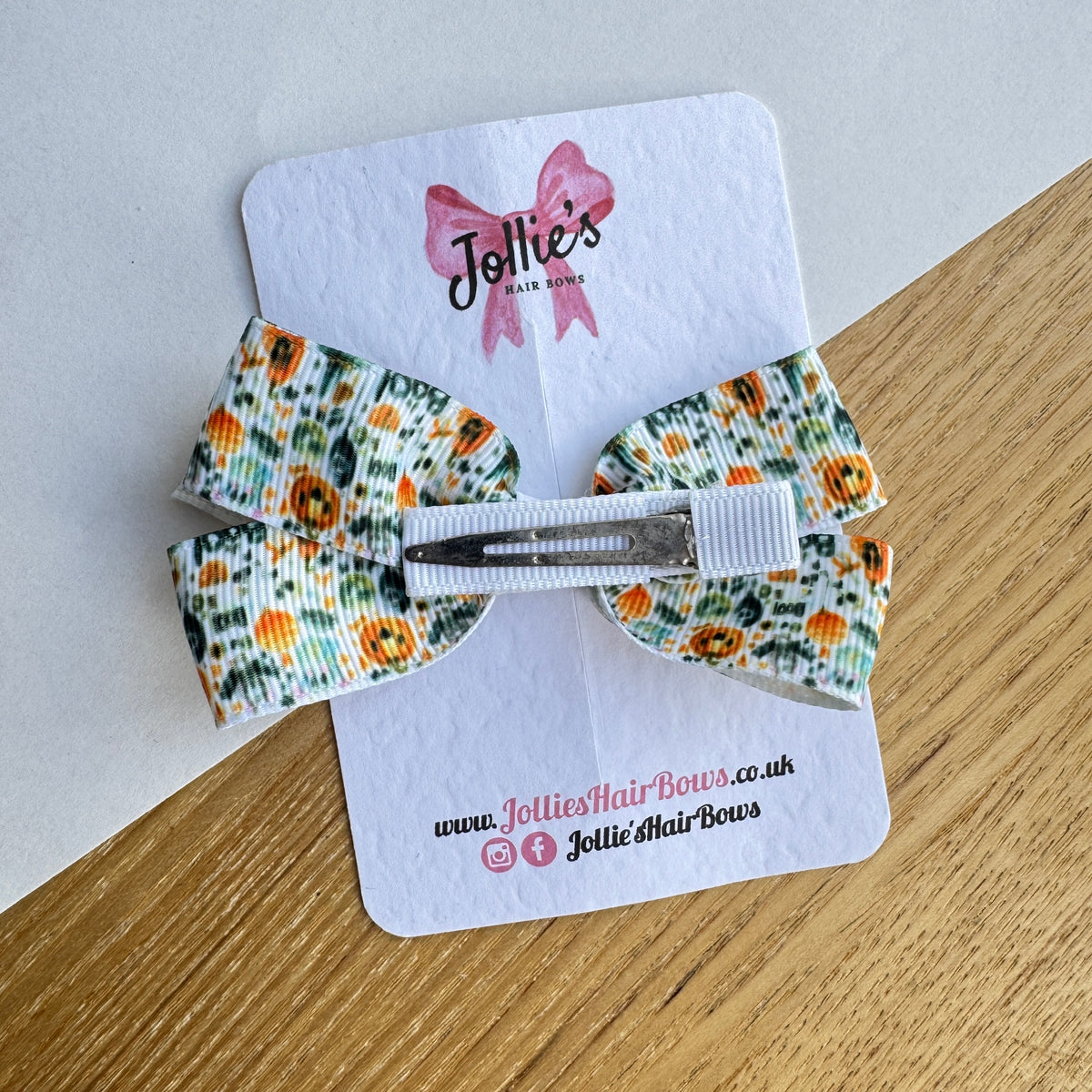 3.5" White Pumpkin Halloween Hair Bow with Clip (Single) – Grosgrain Ribbon