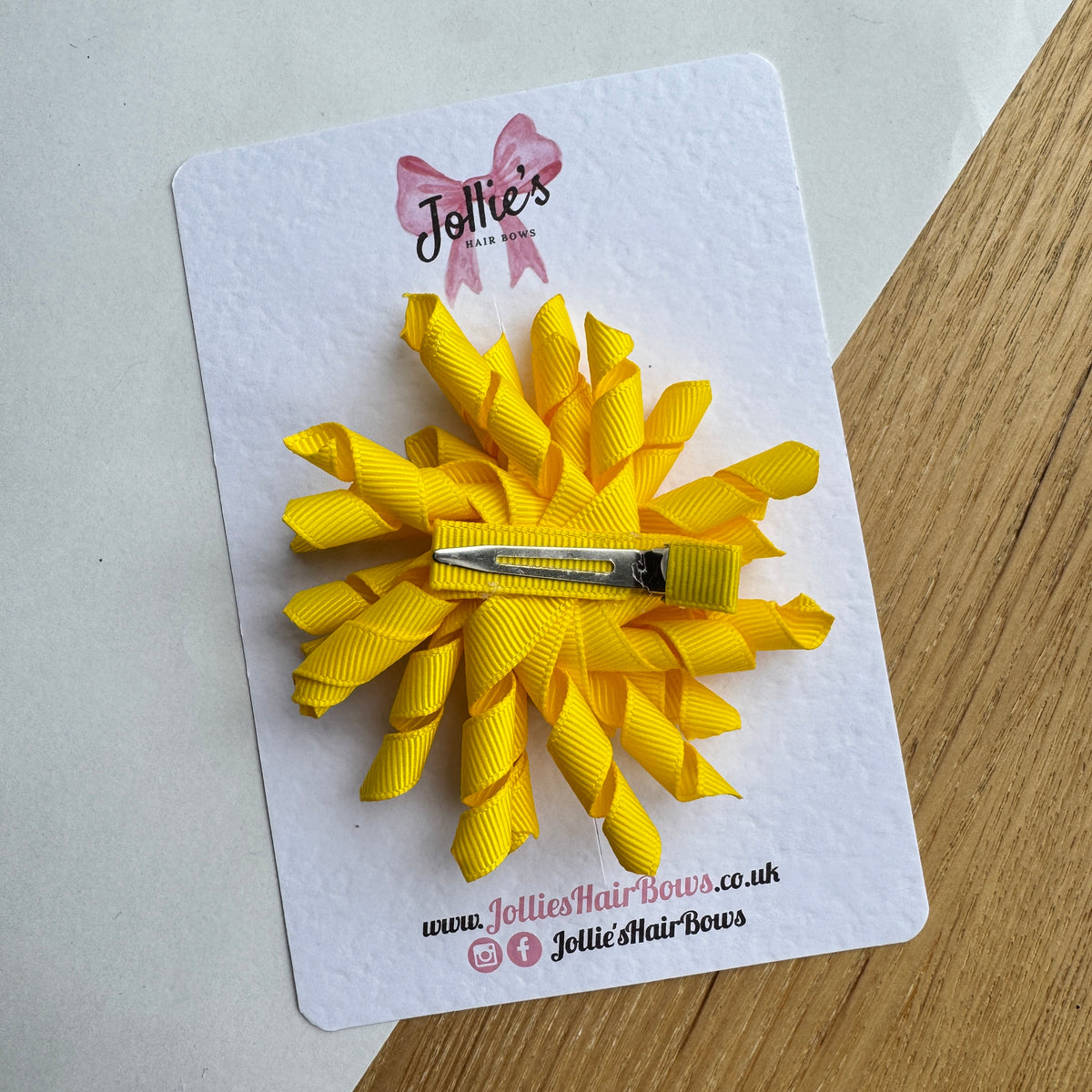 3.5" Daffodil Corker Hair Bow with Lined Alligator Clip – Grosgrain Ribbon