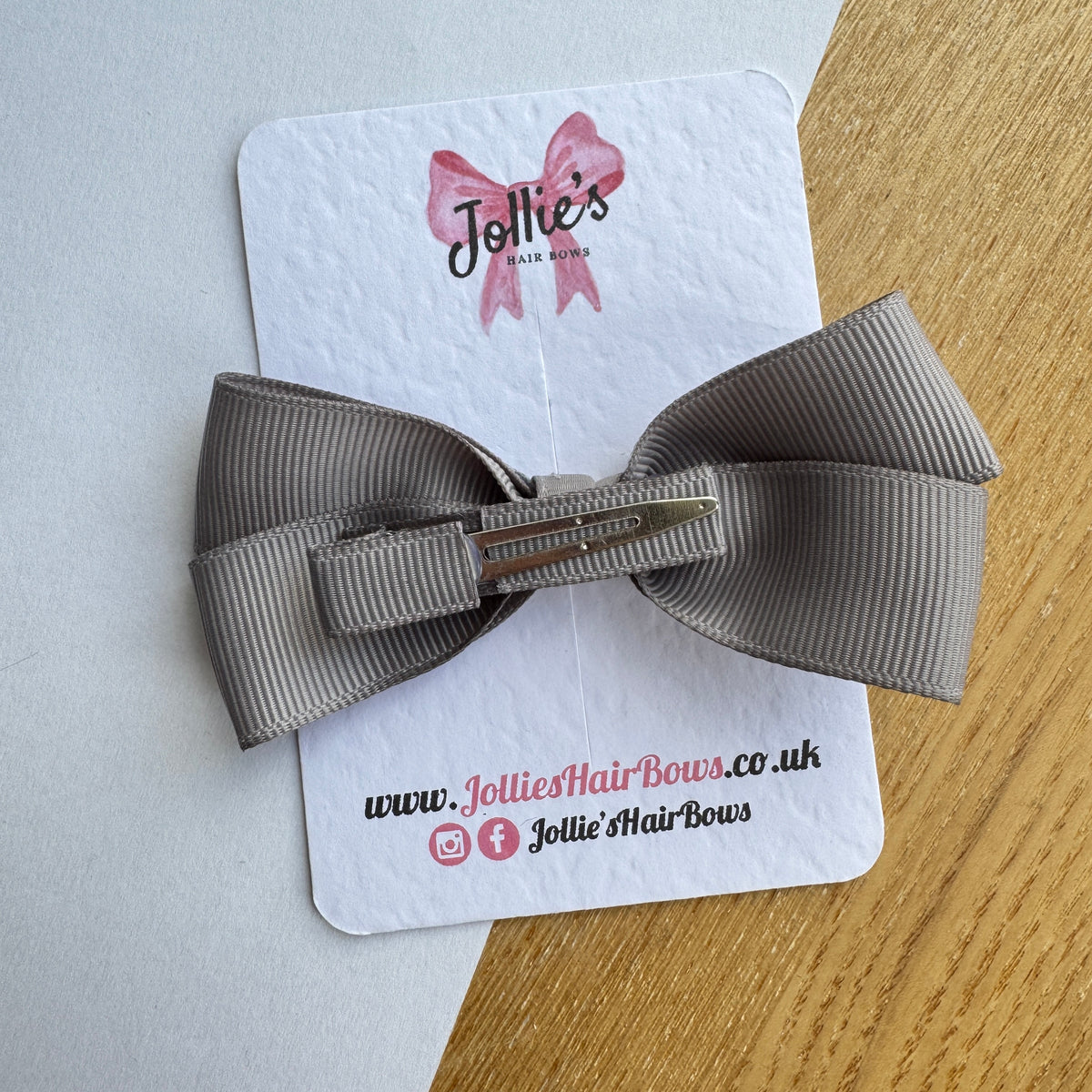 3.5" Silver Gingham Bow with Clip – Grosgrain Ribbon Hair Bow for Girls