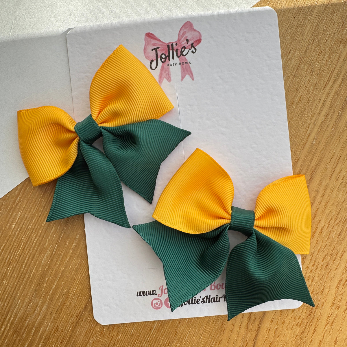 3" Yellow Gold & Forest Green Tail Bow with Lined Alligator Clip – Grosgrain Ribbon Pair